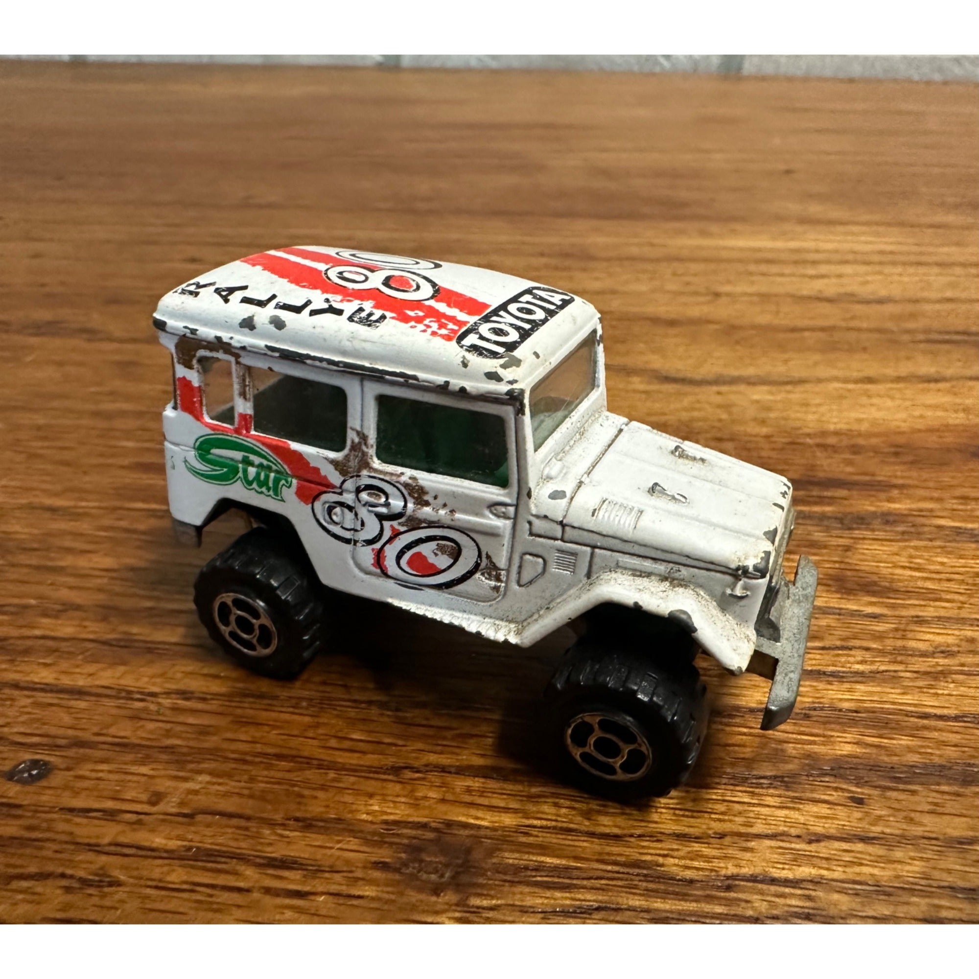 Vintage Majorette #277 White Toyota Ralley Cruiser 4x4 1/53 France