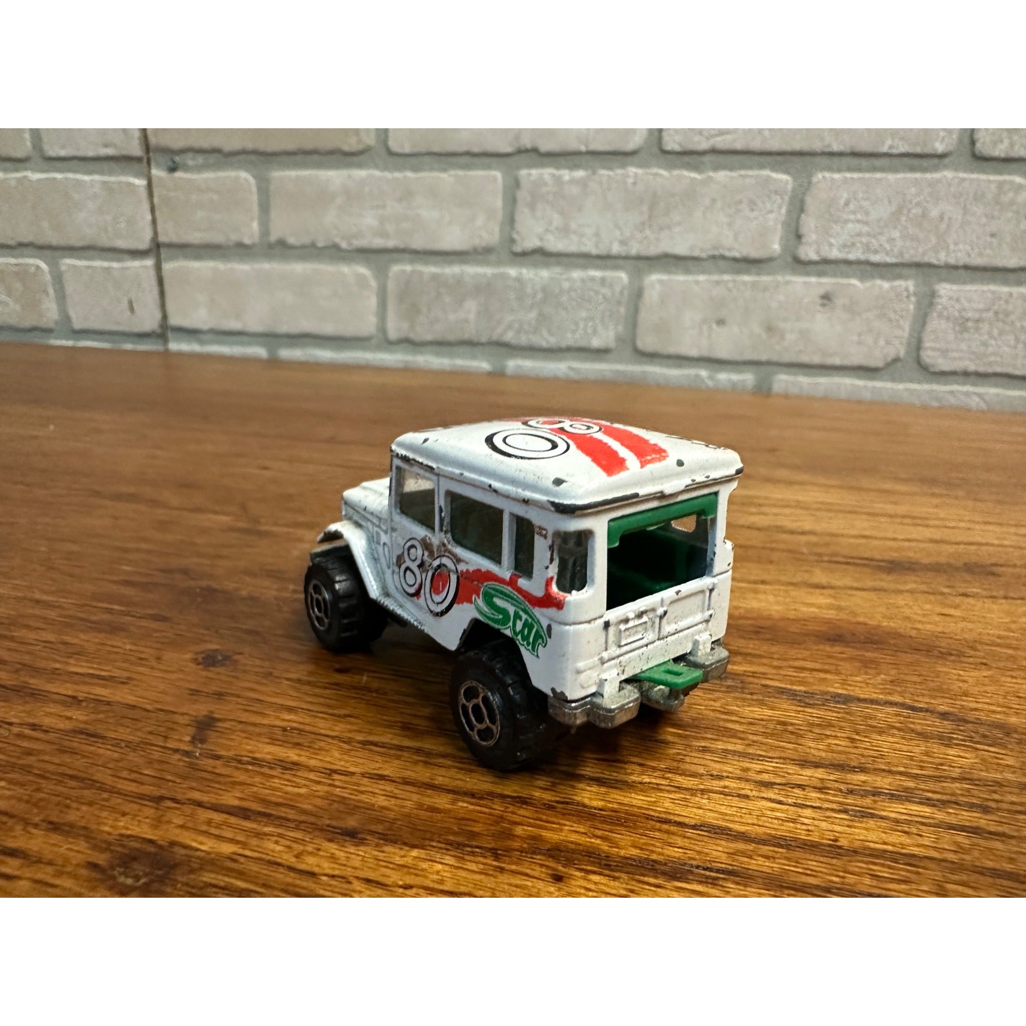 Vintage Majorette #277 White Toyota Ralley Cruiser 4x4 1/53 France