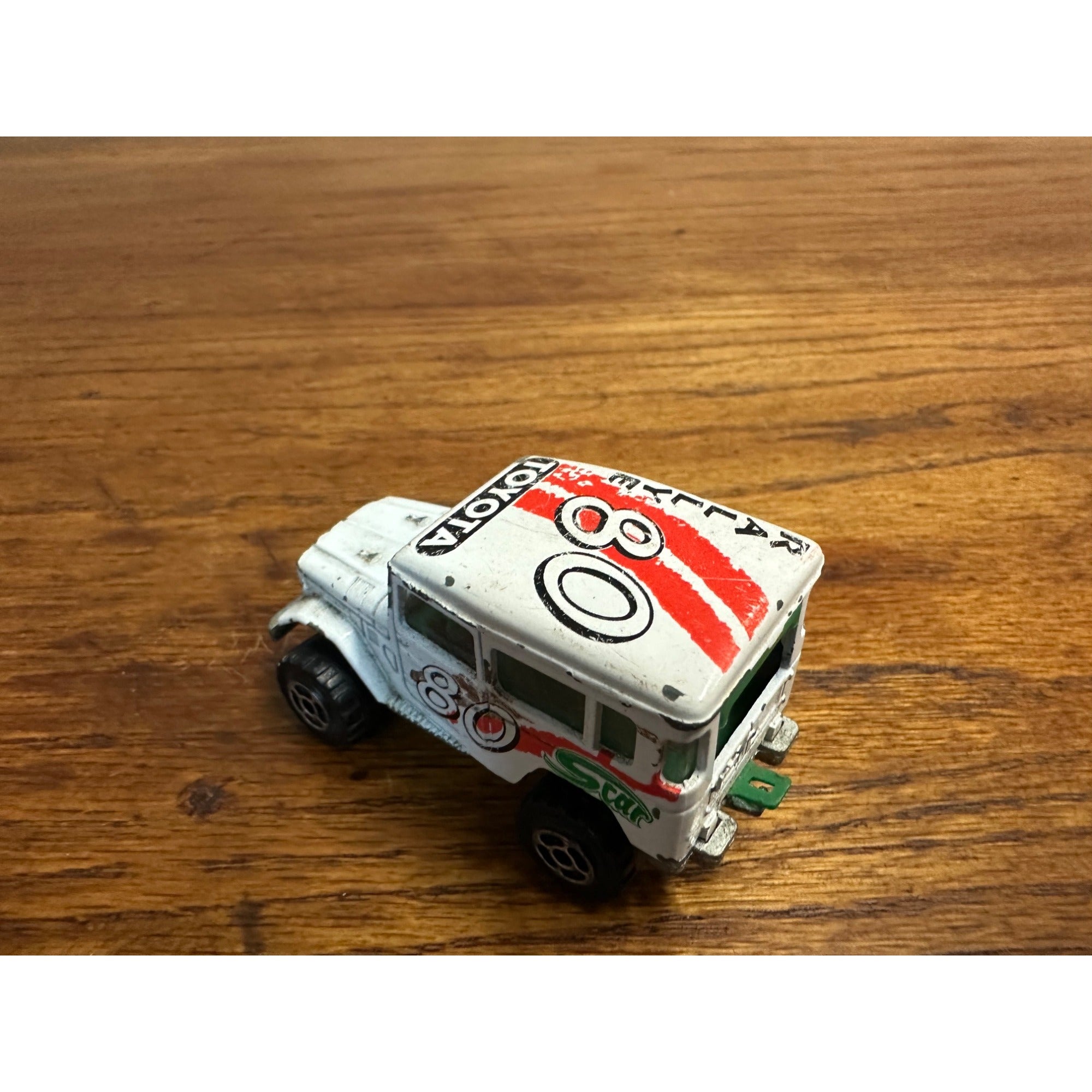 Vintage Majorette #277 White Toyota Ralley Cruiser 4x4 1/53 France