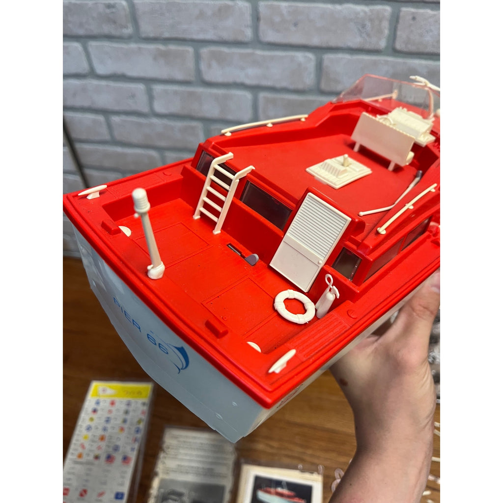 Vintage 1960's Phillips 66 Power Yacht Battery Operated Toy Boat w/Box - Works!