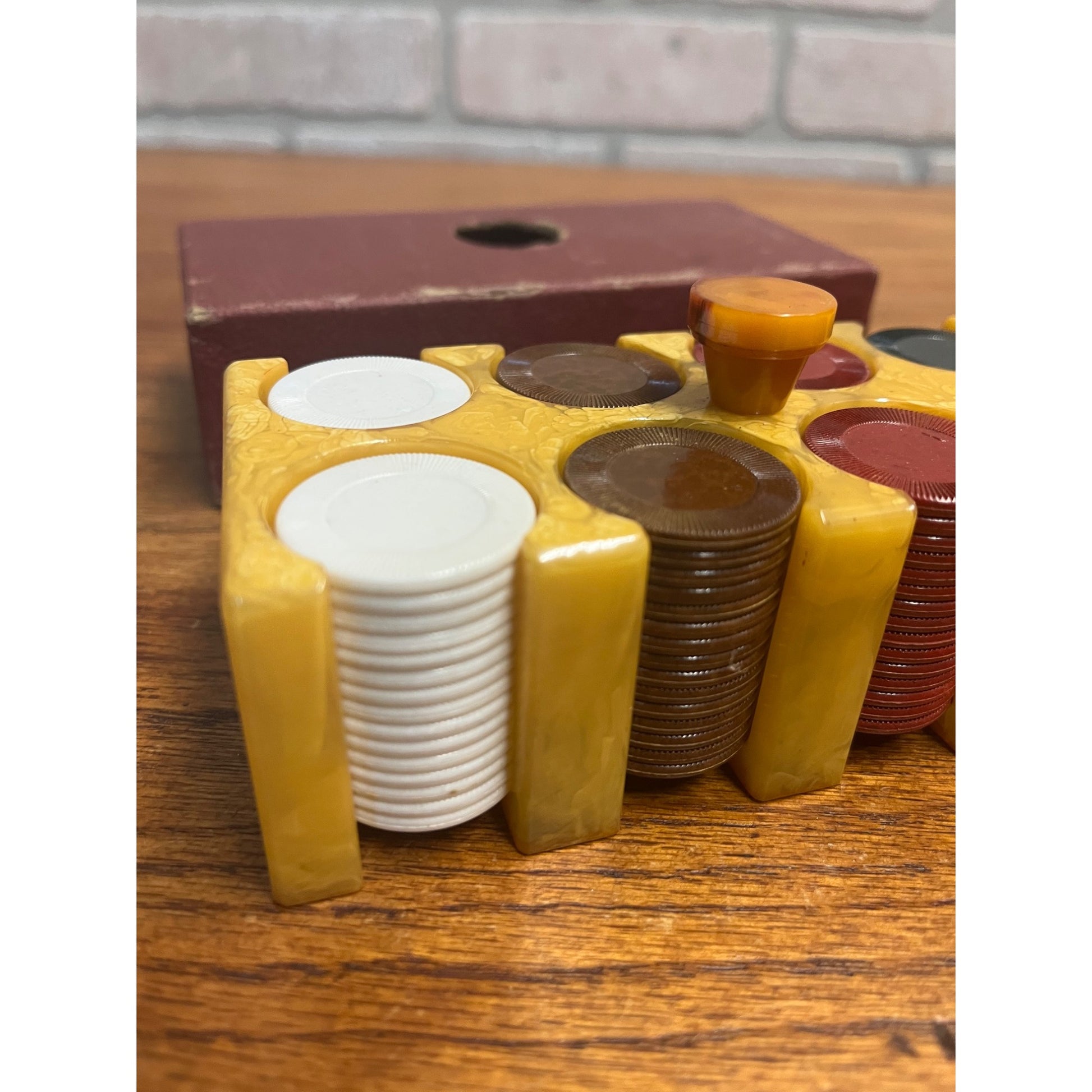Vintage Marbled Butterscotch Catalin/Bakelite Poker Chip Caddy w/ Chips