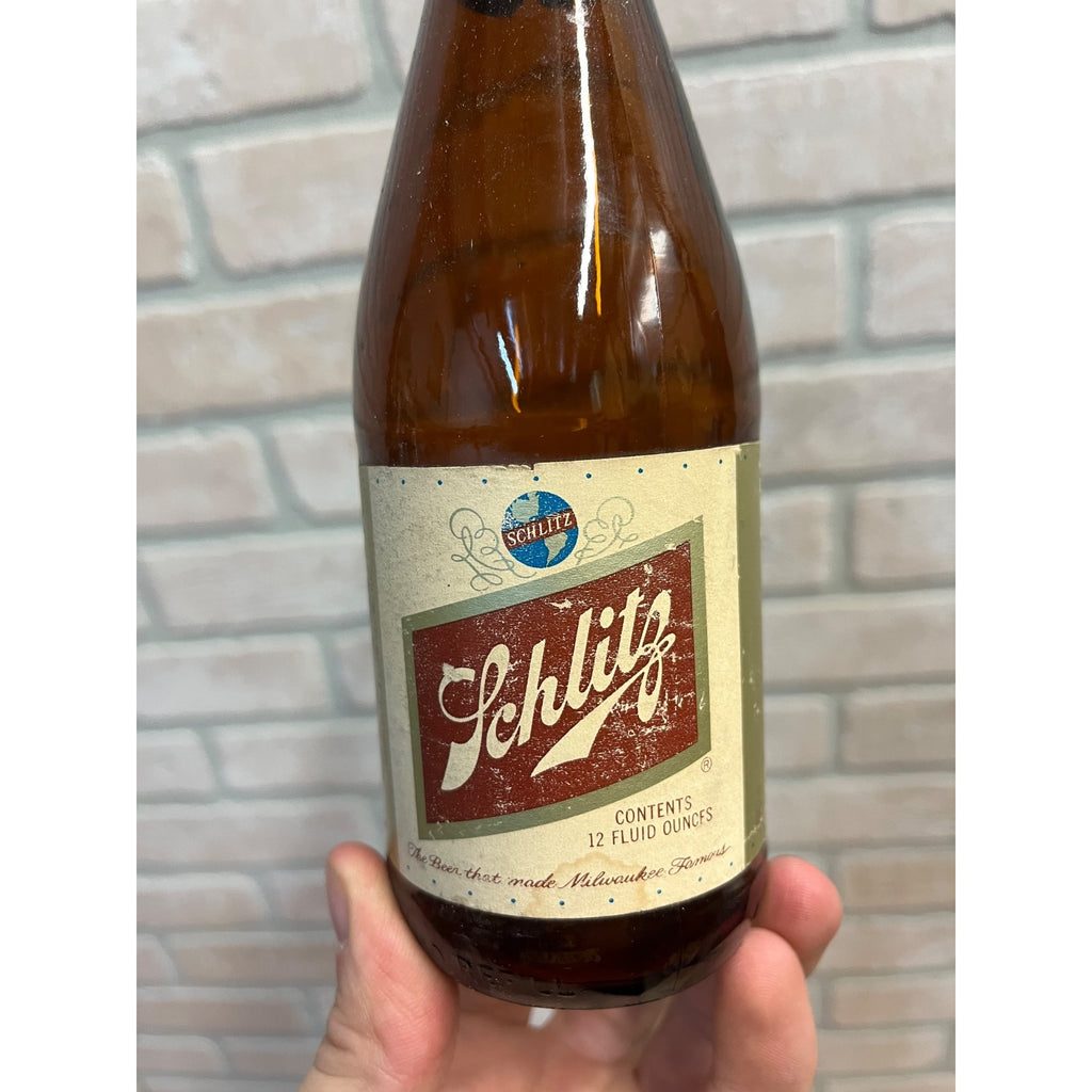Vintage 1970s Schlitz Milwaukee Beer Glass 12oz Bottle  Full Label