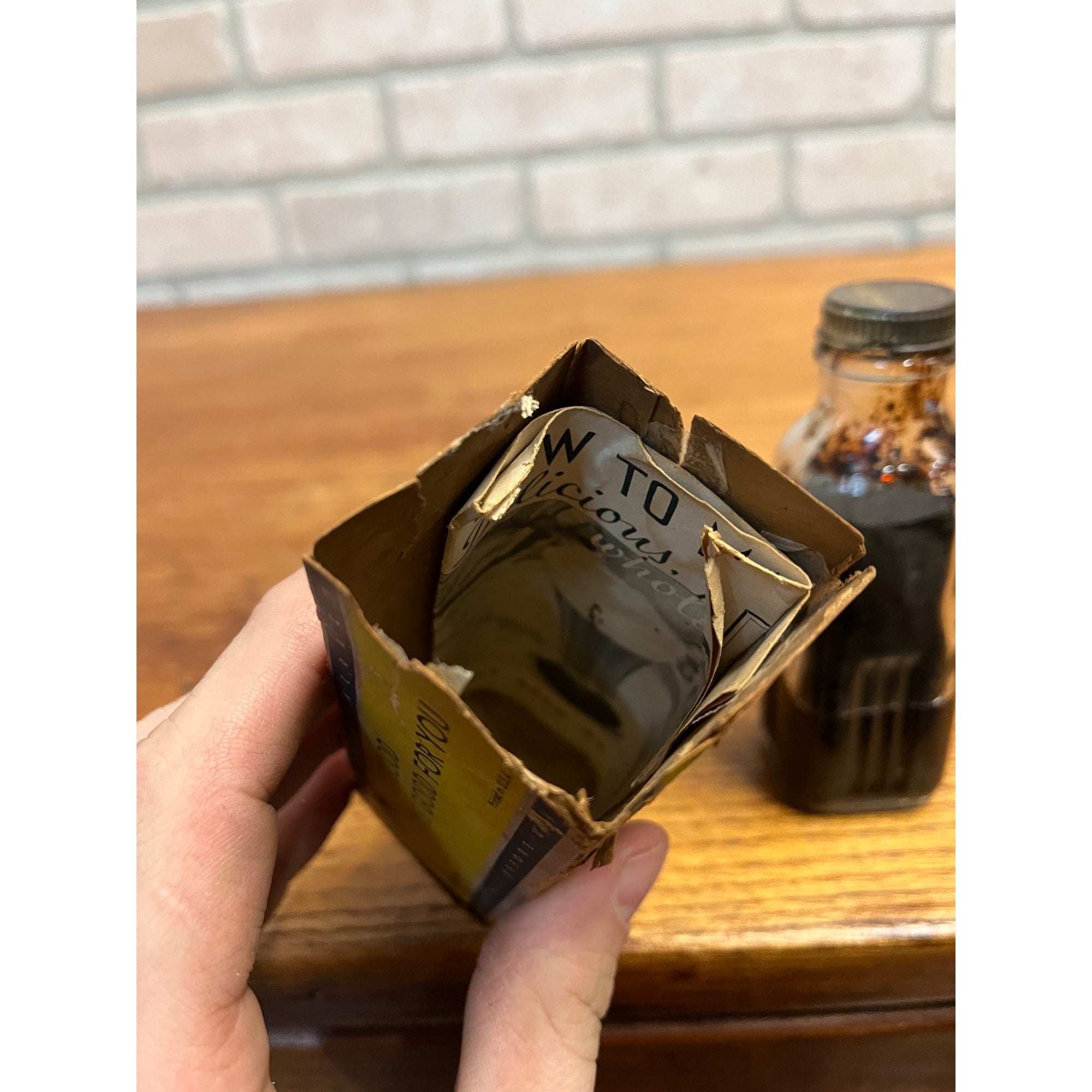 Vintage Hires Root Beer Household Extract Bottle W/ Instructions & Partial Box