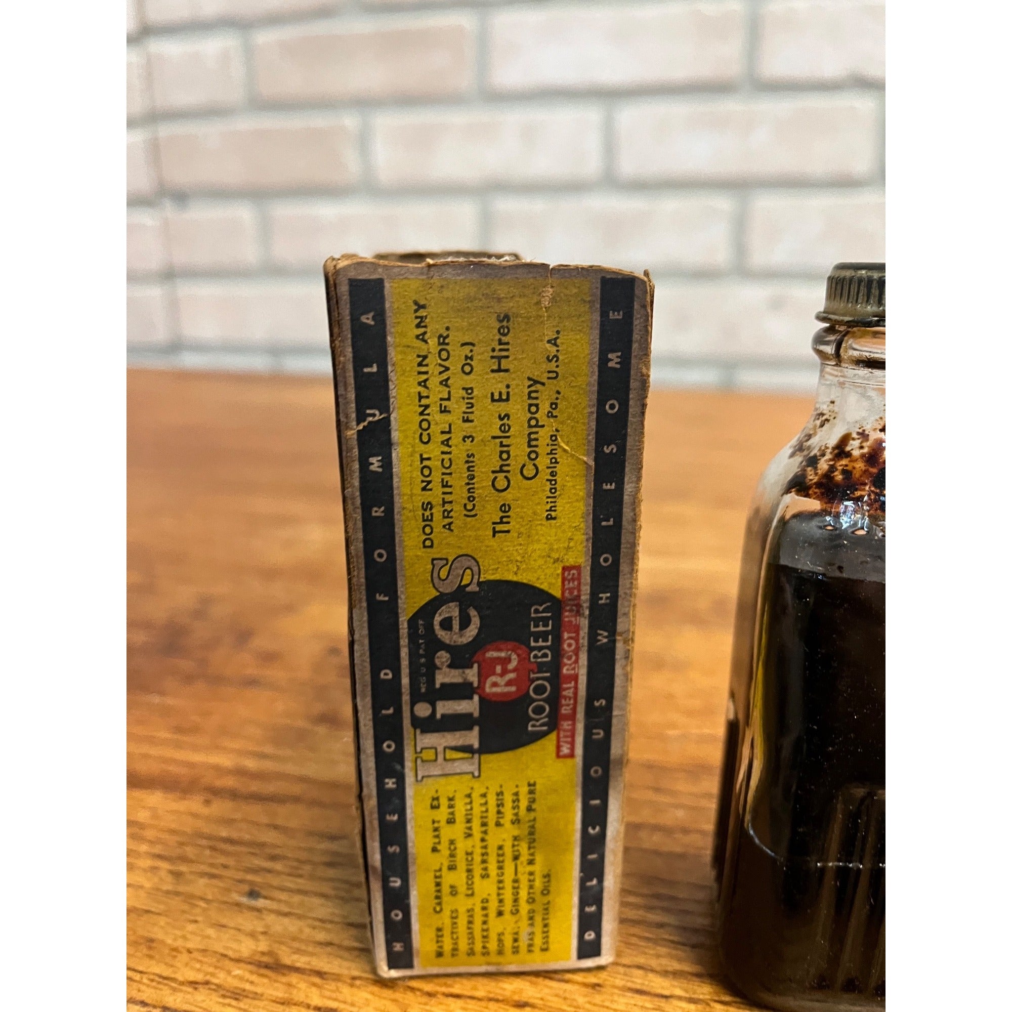 Vintage Hires Root Beer Household Extract Bottle W/ Instructions & Partial Box