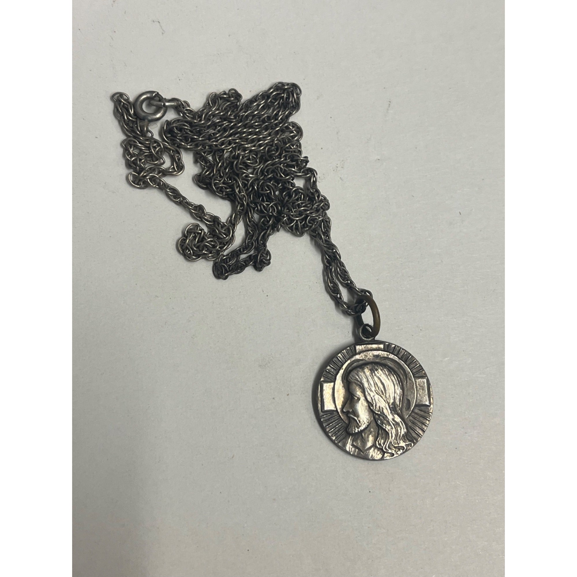 Sterling Silver Christian Medal Pendant Jesus Profile 'I am an Episcopalian’
