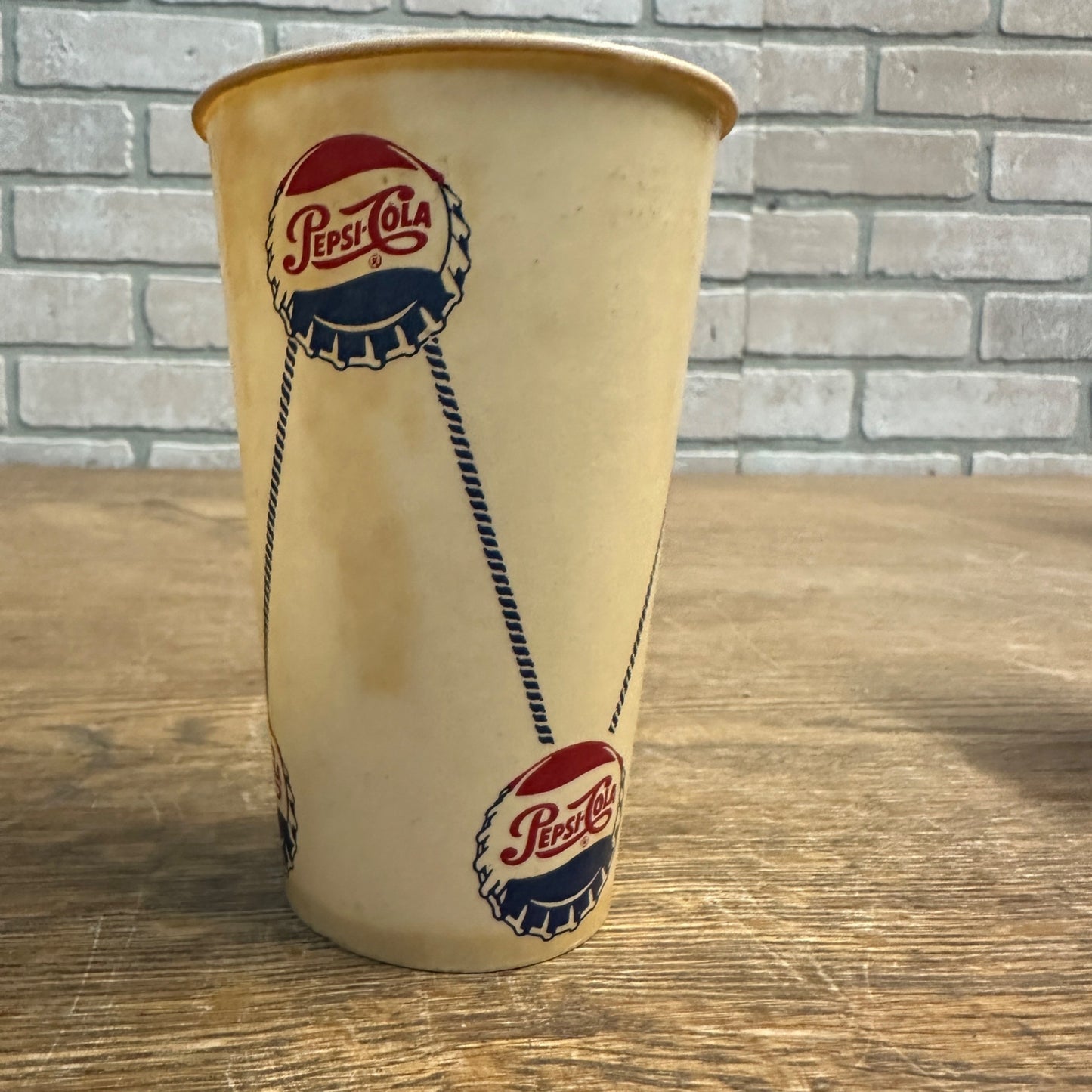 Vintage 12oz Pepsi Cola Single Dot Bouncing Chain Soda Promo Wax Paper Cup