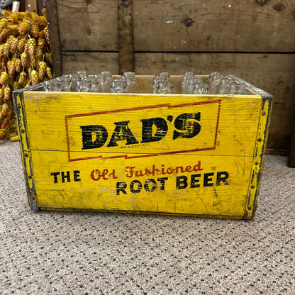 RARE Vtg 30s Dads Root Beer Wooden Crate Iron Mountain Michigan Big Jr Bottles