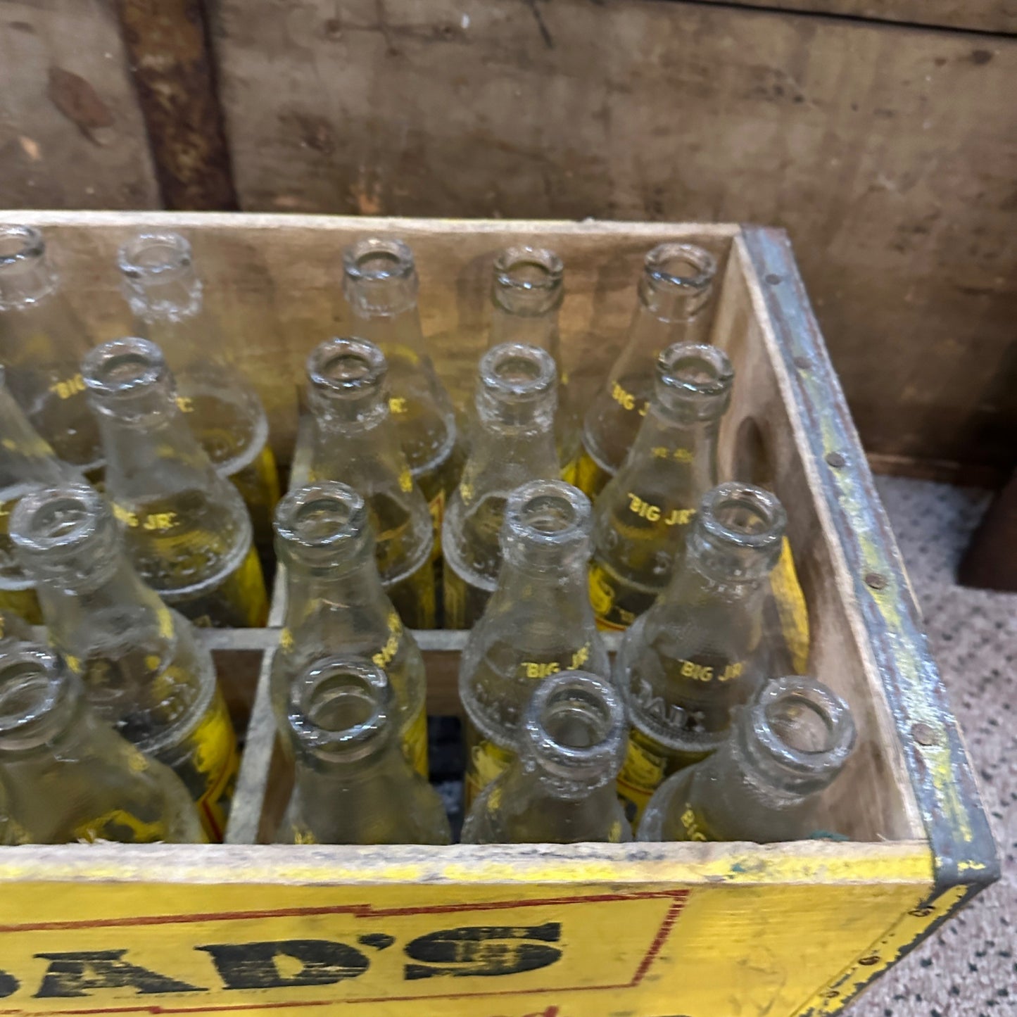 RARE Vtg 30s Dads Root Beer Wooden Crate Iron Mountain Michigan Big Jr Bottles