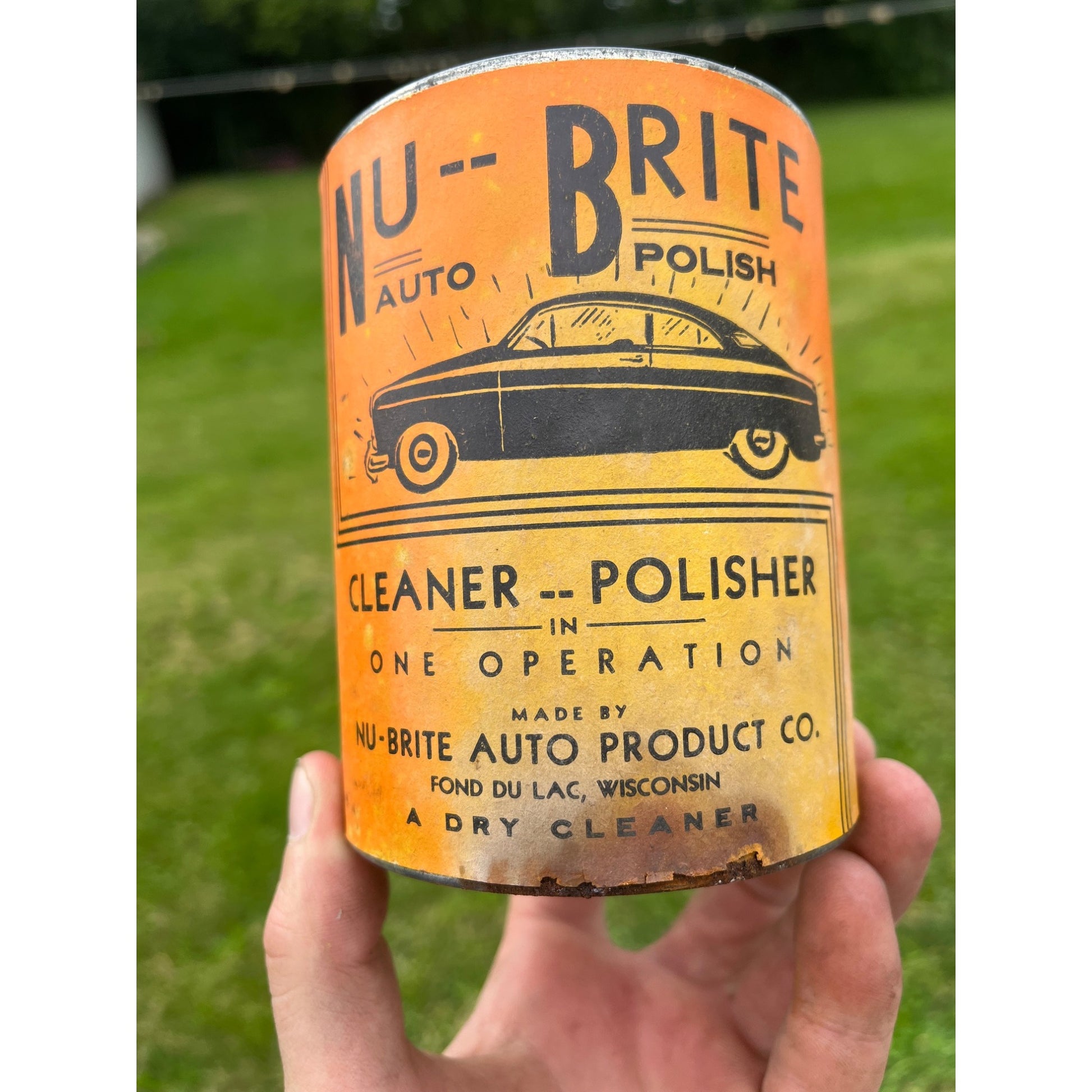Vintage 1940s Nu-Brite Automobile Car Polish Oil Can Fond du Lac Wis