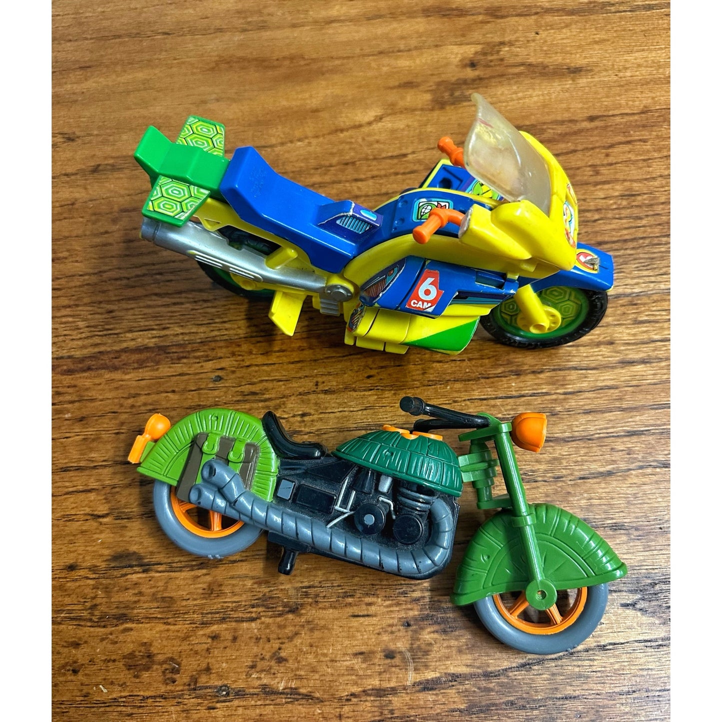 Vintage Teenage Mutant Ninja Turtles TMNT Sewer Cycle + Cam 6 Motorcycle Toy