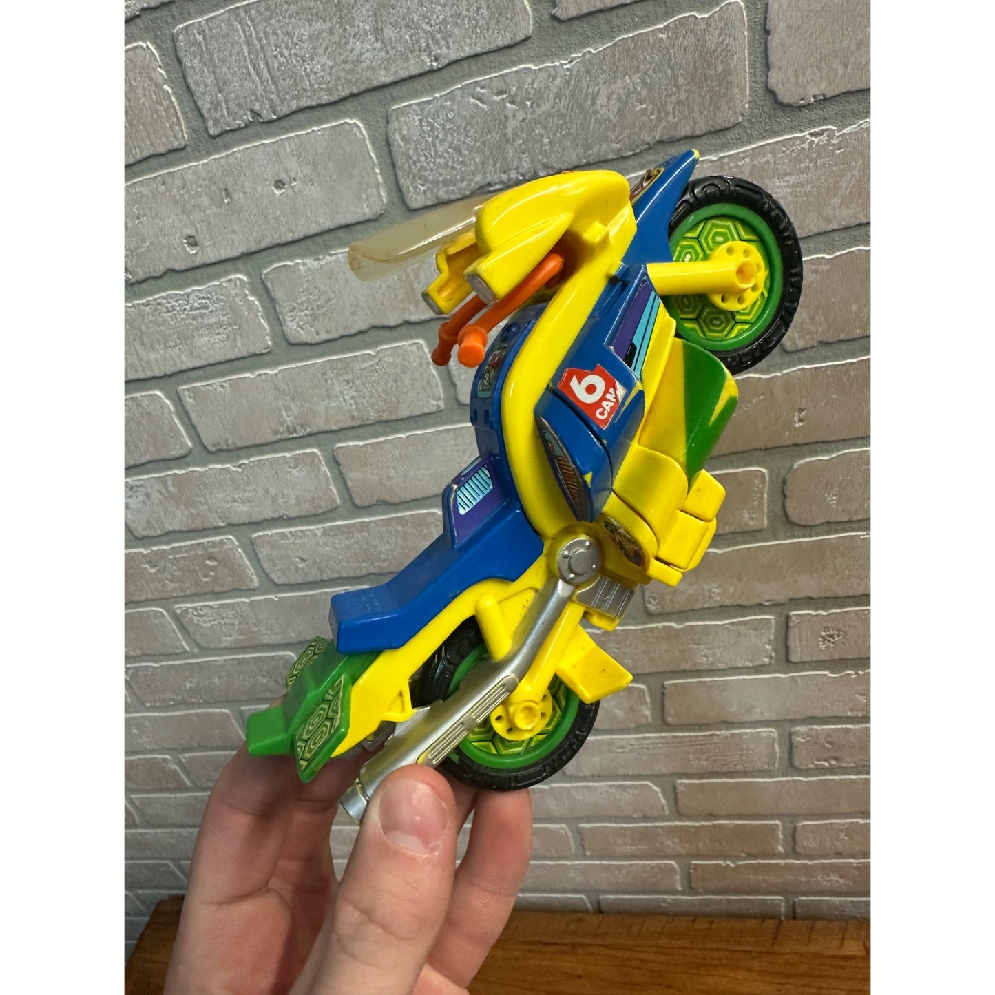 Vintage Teenage Mutant Ninja Turtles TMNT Sewer Cycle + Cam 6 Motorcycle Toy