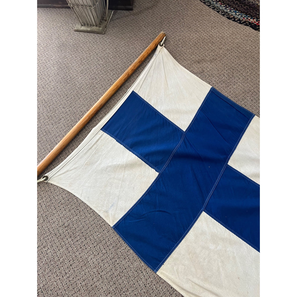 Vintage 1960s Finland 3' x 5' Defiance Annin Flag 100% Cotton Bunting
