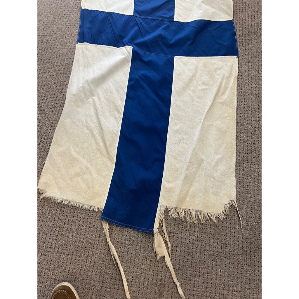 Vintage 1960s Finland 3' x 5' Defiance Annin Flag 100% Cotton Bunting