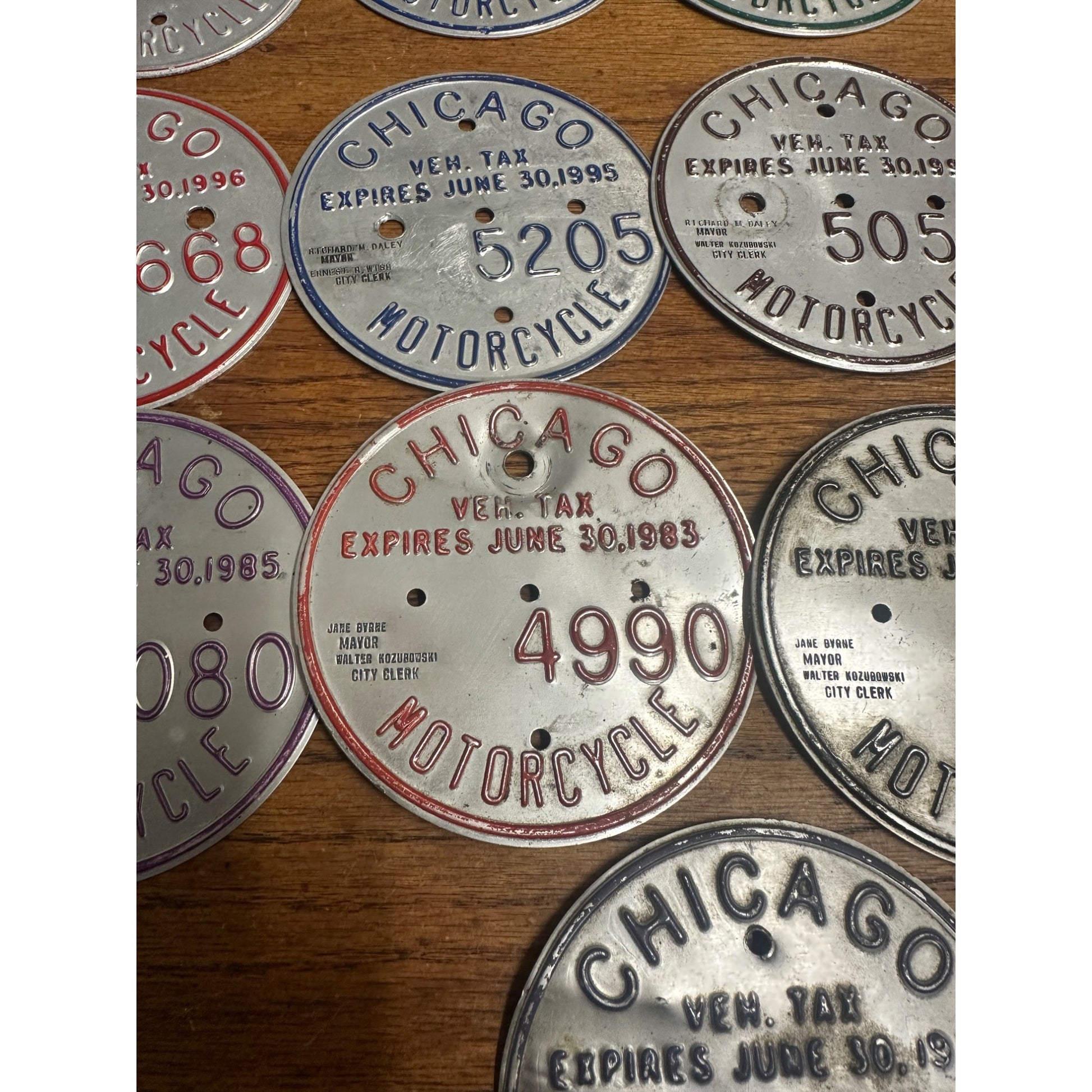 Lot (19) Chicago Motorcycle Vehicle Tax License Tag Plate 1980-2006