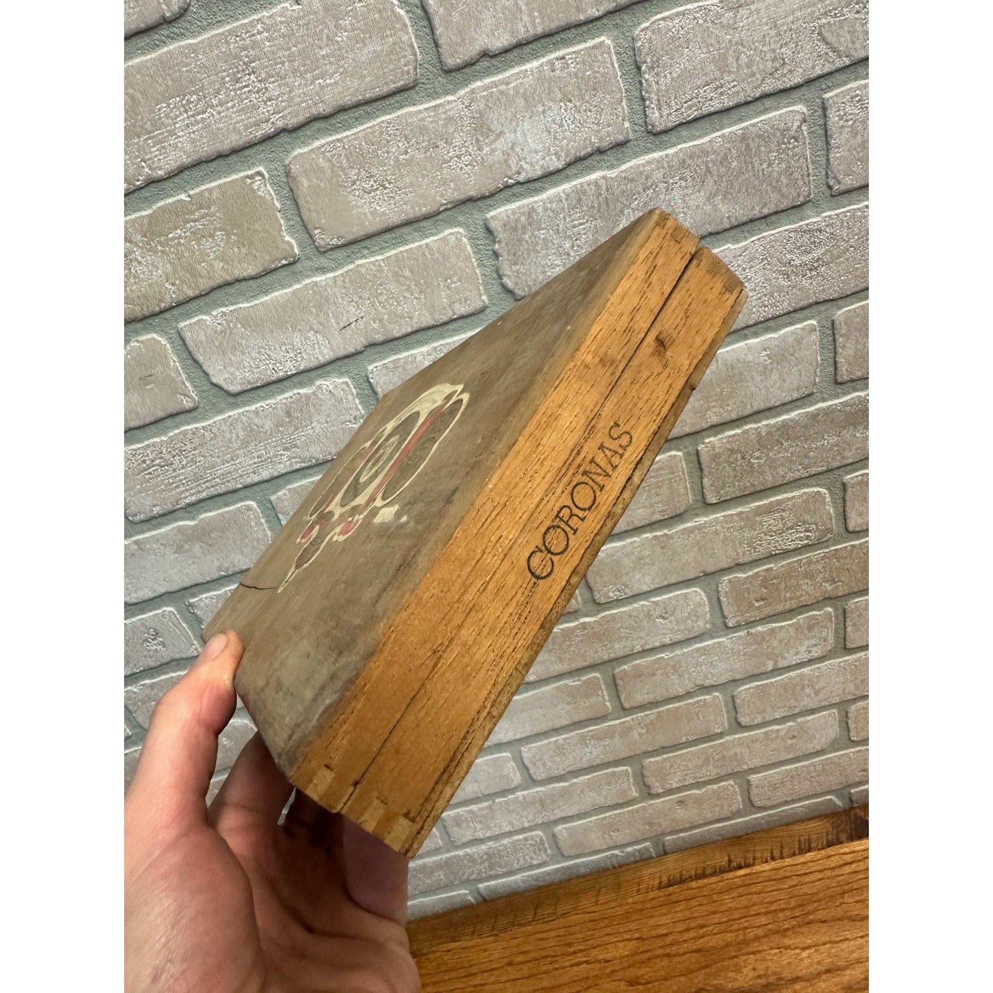 Vintage Royal Jamaica Wooden Cigar Box Jamaica Tobacco Co.