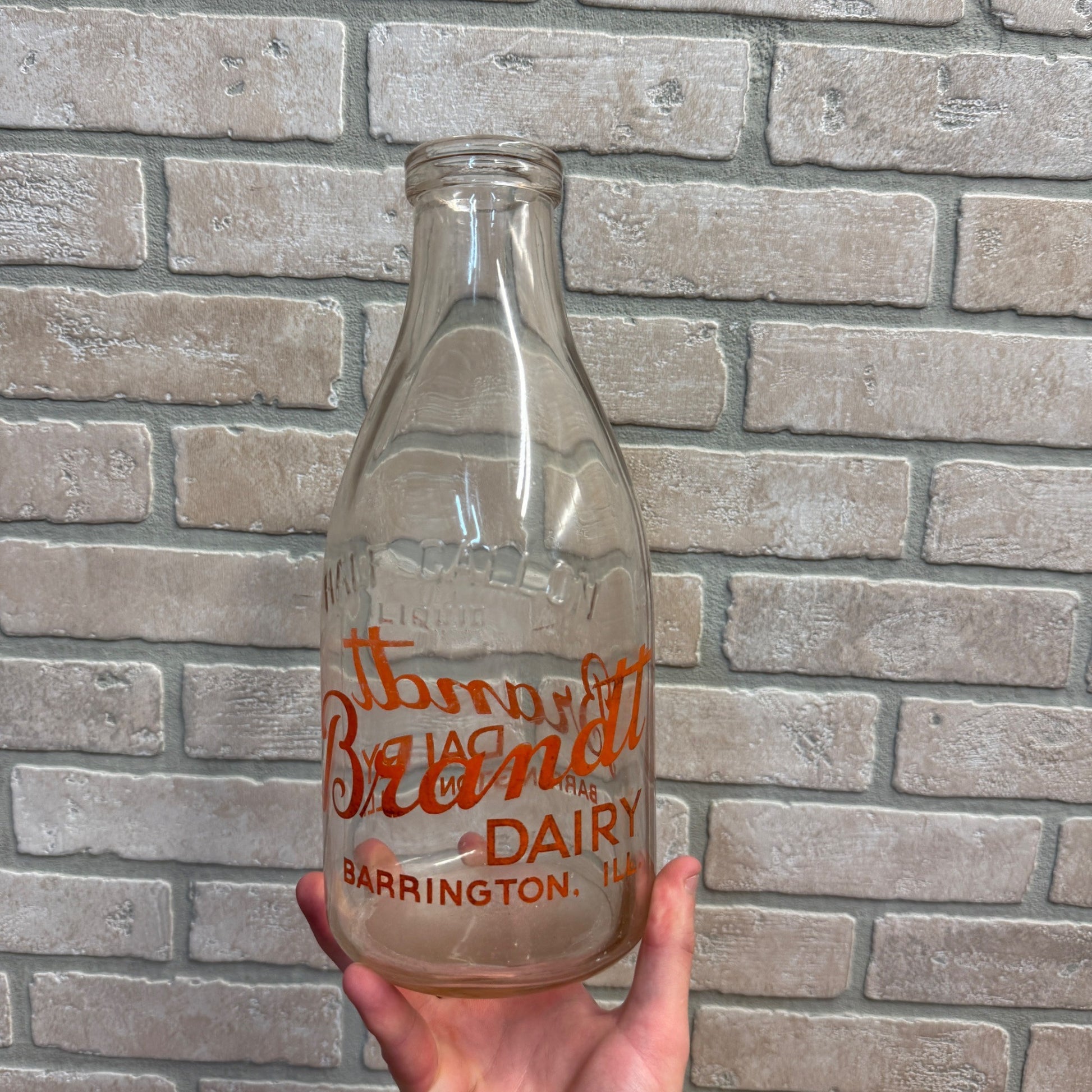 Brandt Dairy Barrington ILL IL Pyroglazed Half Gallon Milk Bottle Embossed