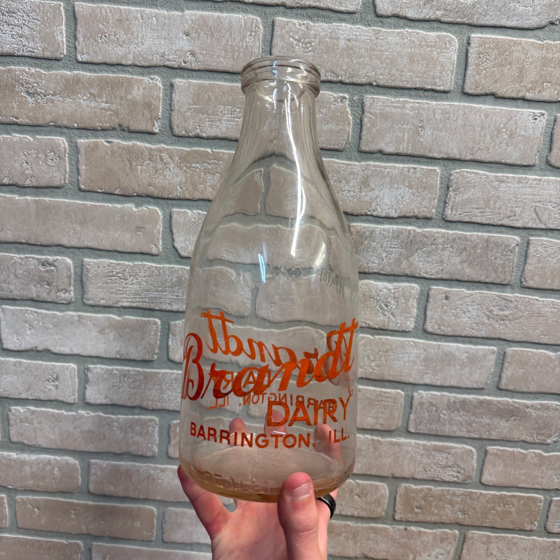 Brandt Dairy Barrington ILL IL Pyroglazed Half Gallon Milk Bottle Embossed