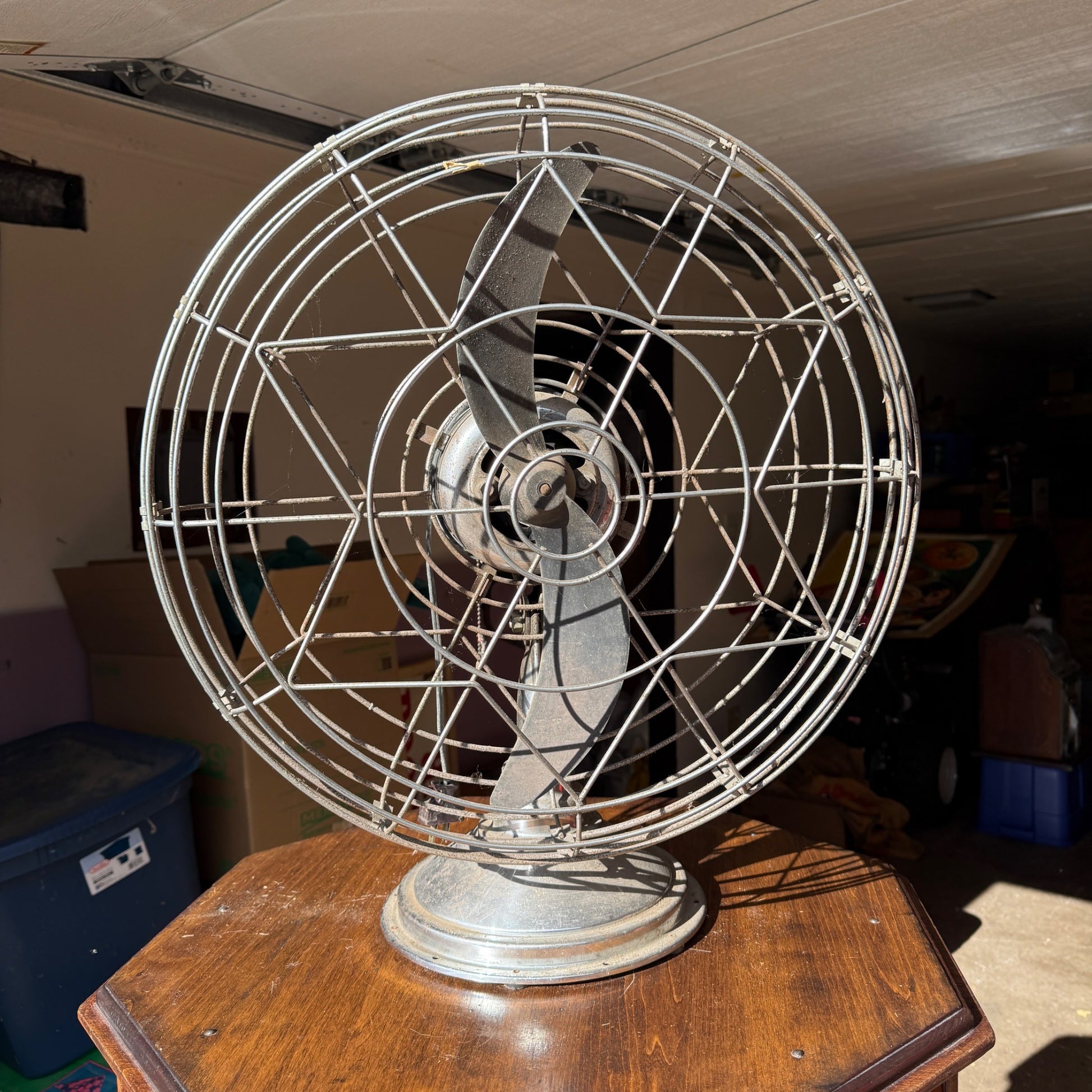 Vintage Large 20" Table Fan - Fresh'nd Air - Industrial Metal Art Deco - Works