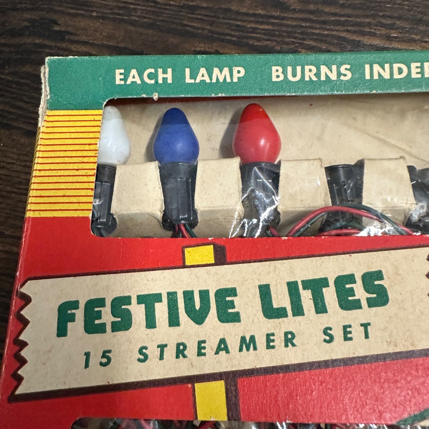 VTG Set Of Festival Lites 15 Streamer Set Christmas Lights. C-9. In & Outdoor