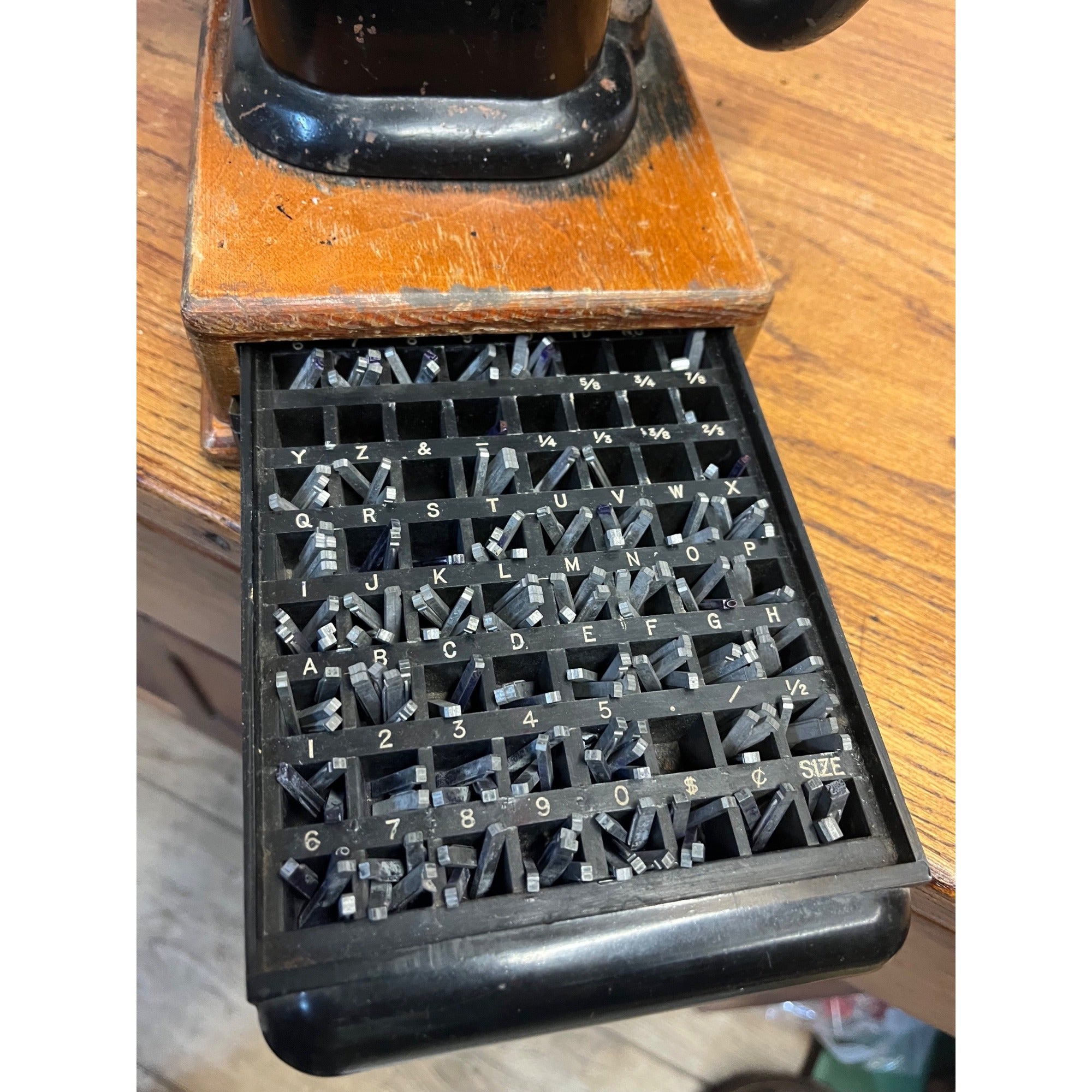 Vintage Monarch Marking System Junior Monarch Ticket Pricing Machine w/ Stamps Steampunk 1920s