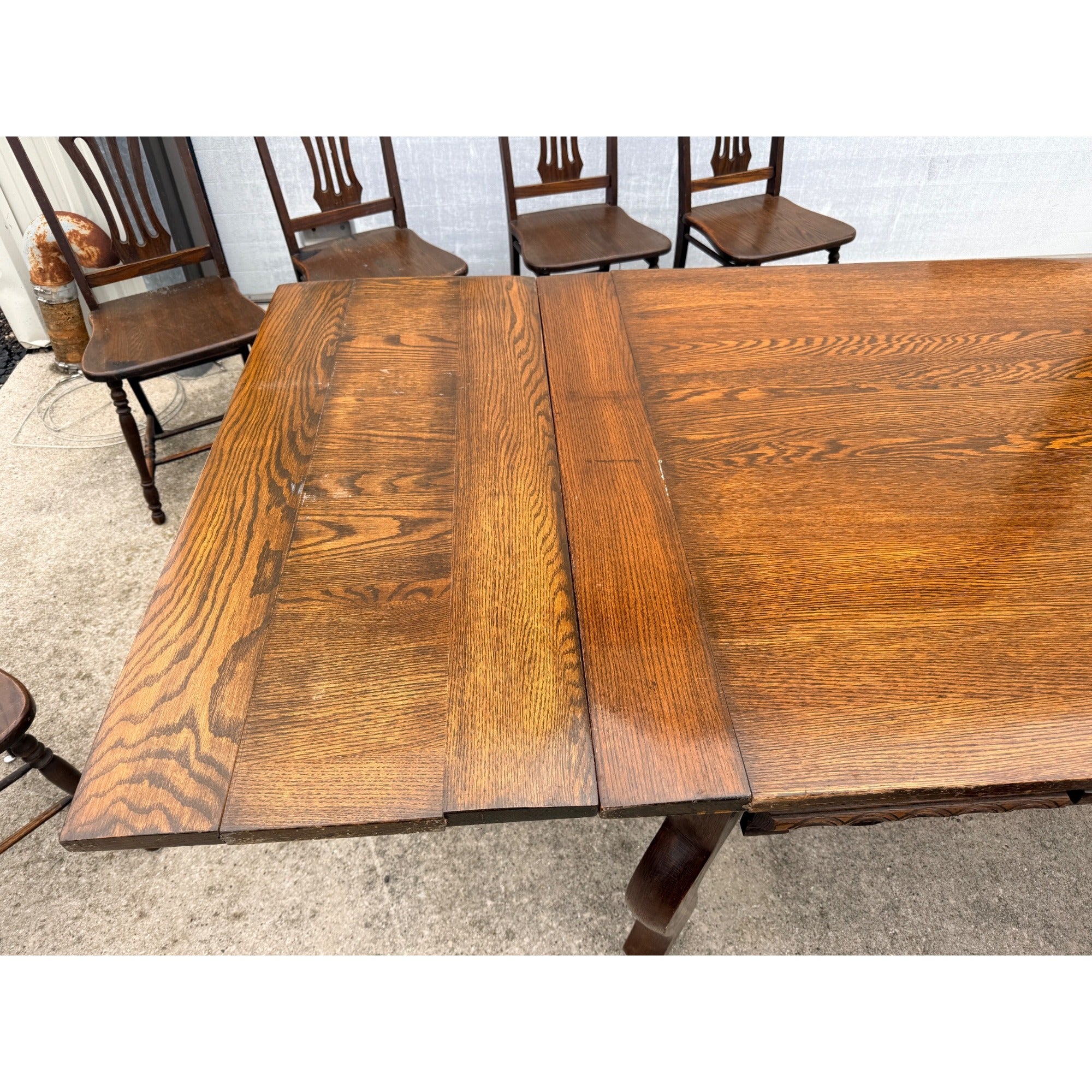 Antique Oak Draw-Leaf Dining Table w/ 6 Chairs Jacobean Tudor Revival 1910s–20s