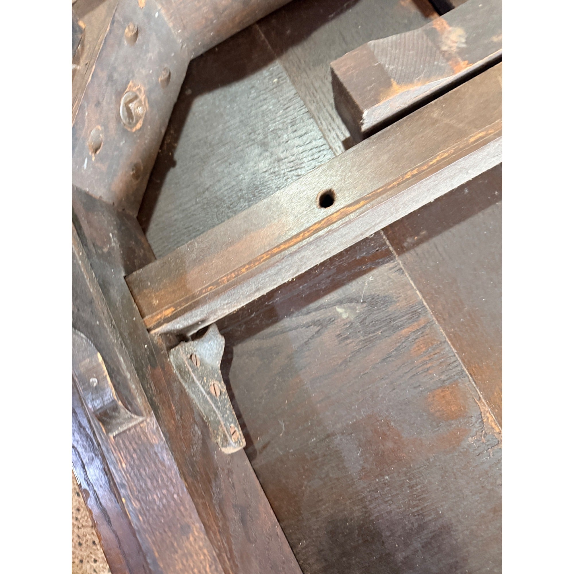 Antique Oak Draw-Leaf Dining Table w/ 6 Chairs Jacobean Tudor Revival 1910s–20s