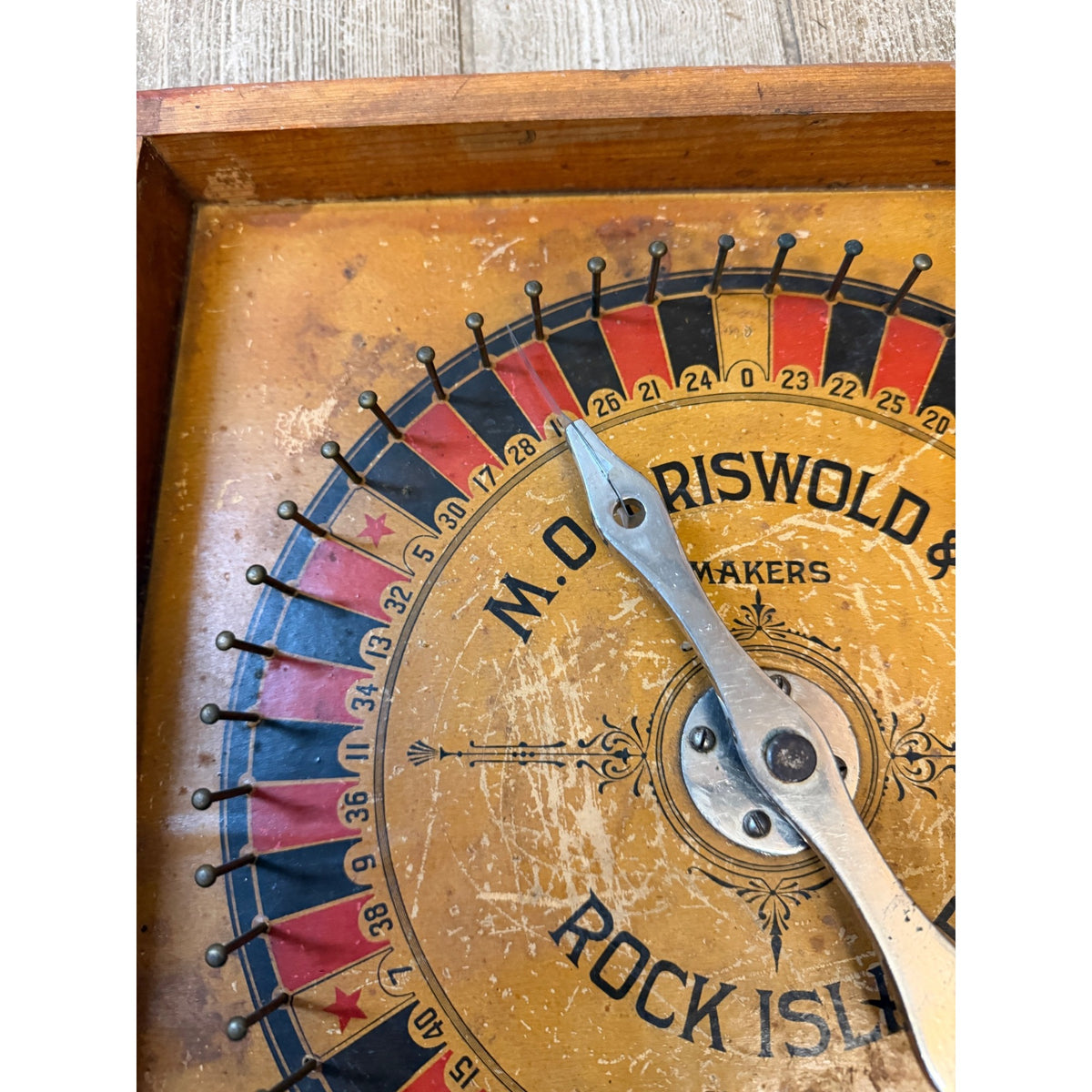 RARE 1900s M.O. Griswold & Co Traveling Roulette Game- Gambling trade stimulator