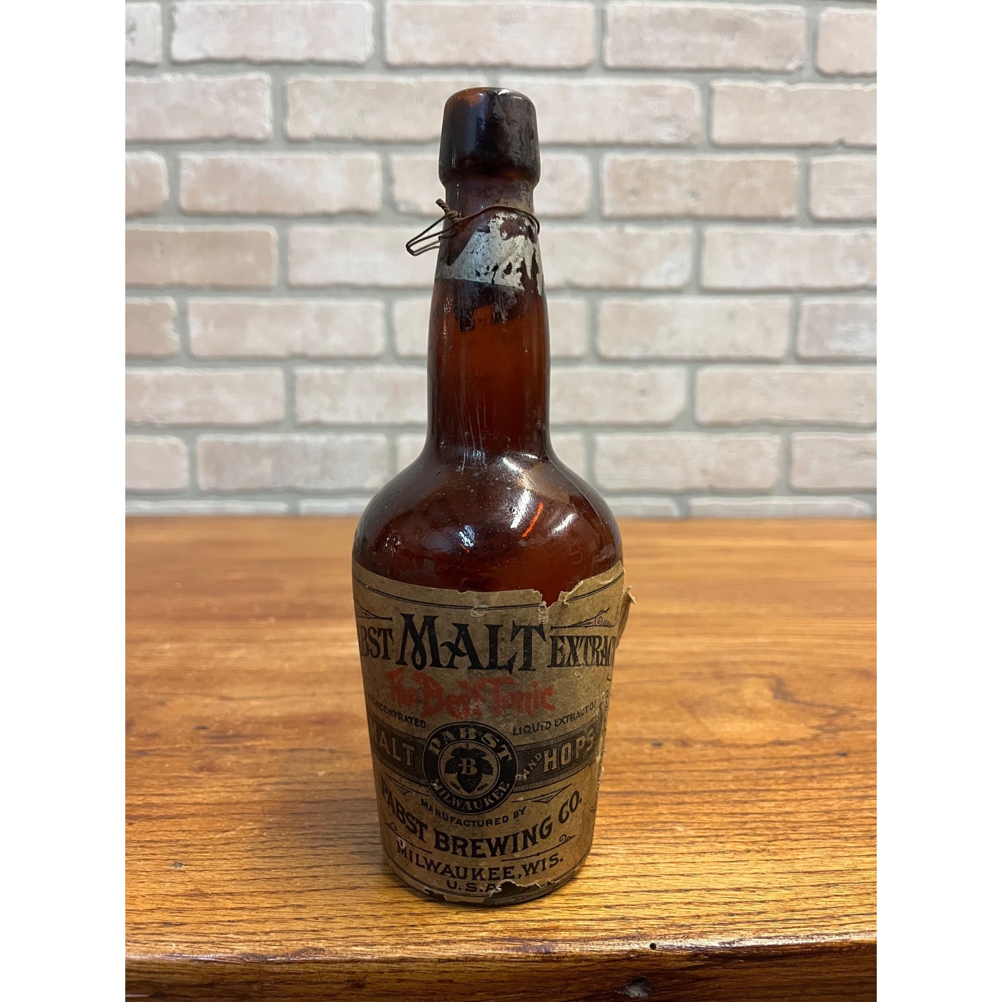 Antique 1900s Pabst Brewing Co. Milwaukee Wis Malt Tonic Bottle w/ Labels & Cork