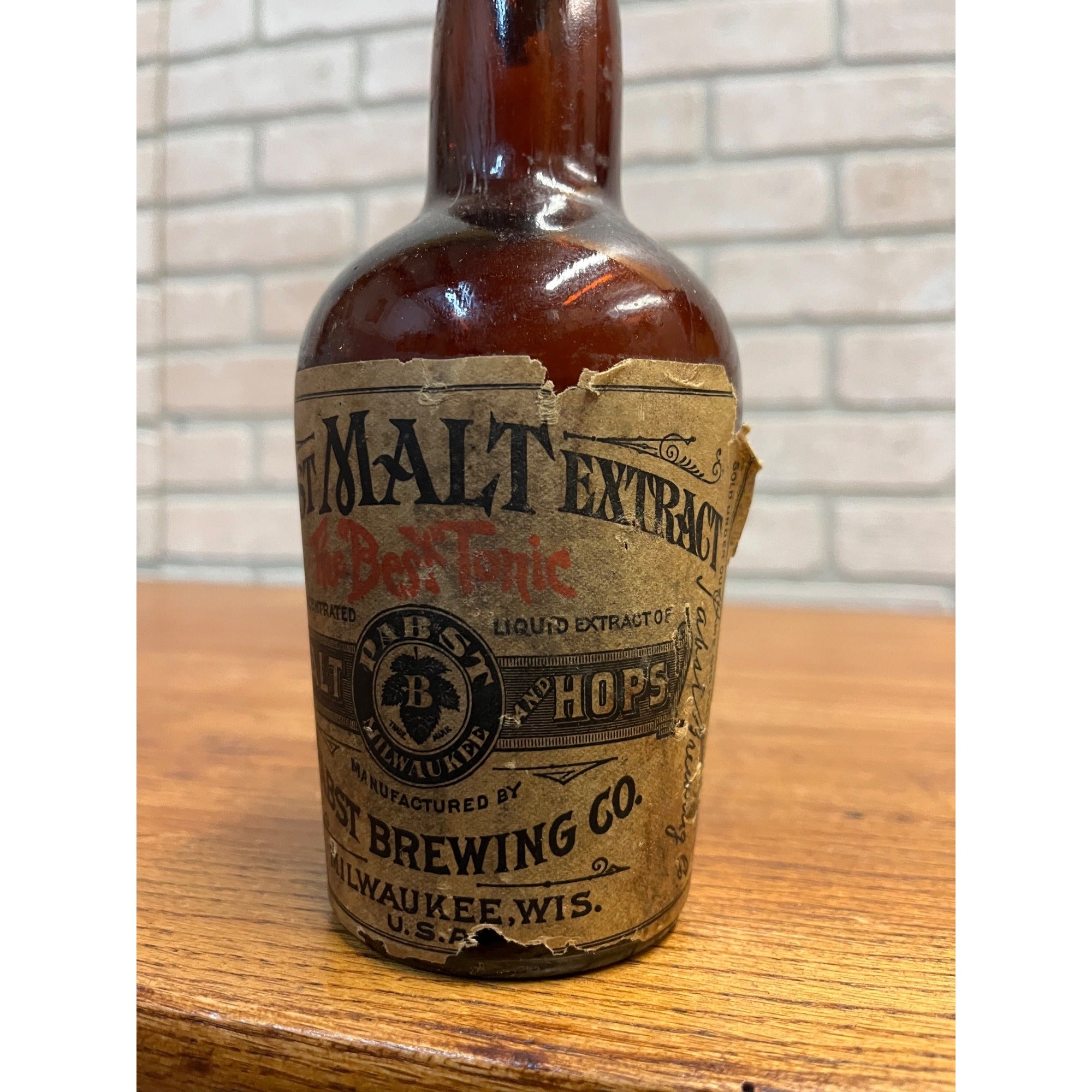 Antique 1900s Pabst Brewing Co. Milwaukee Wis Malt Tonic Bottle w/ Labels & Cork