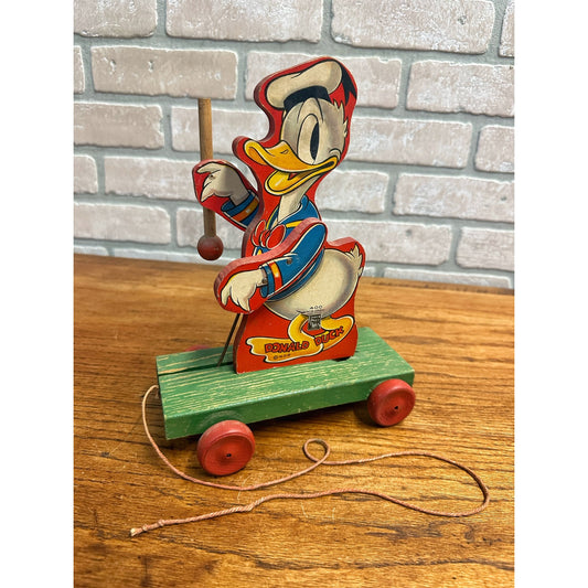 Vintage 1940s Fisher Price Donald Duck Drum Major Pull Toy #400 Wooden