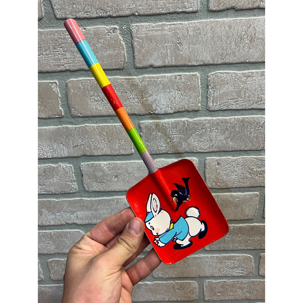 Vintage Child's Tin Litho Sand Beach Shovel Rabbit Blackbird Toy - Ohio Art?