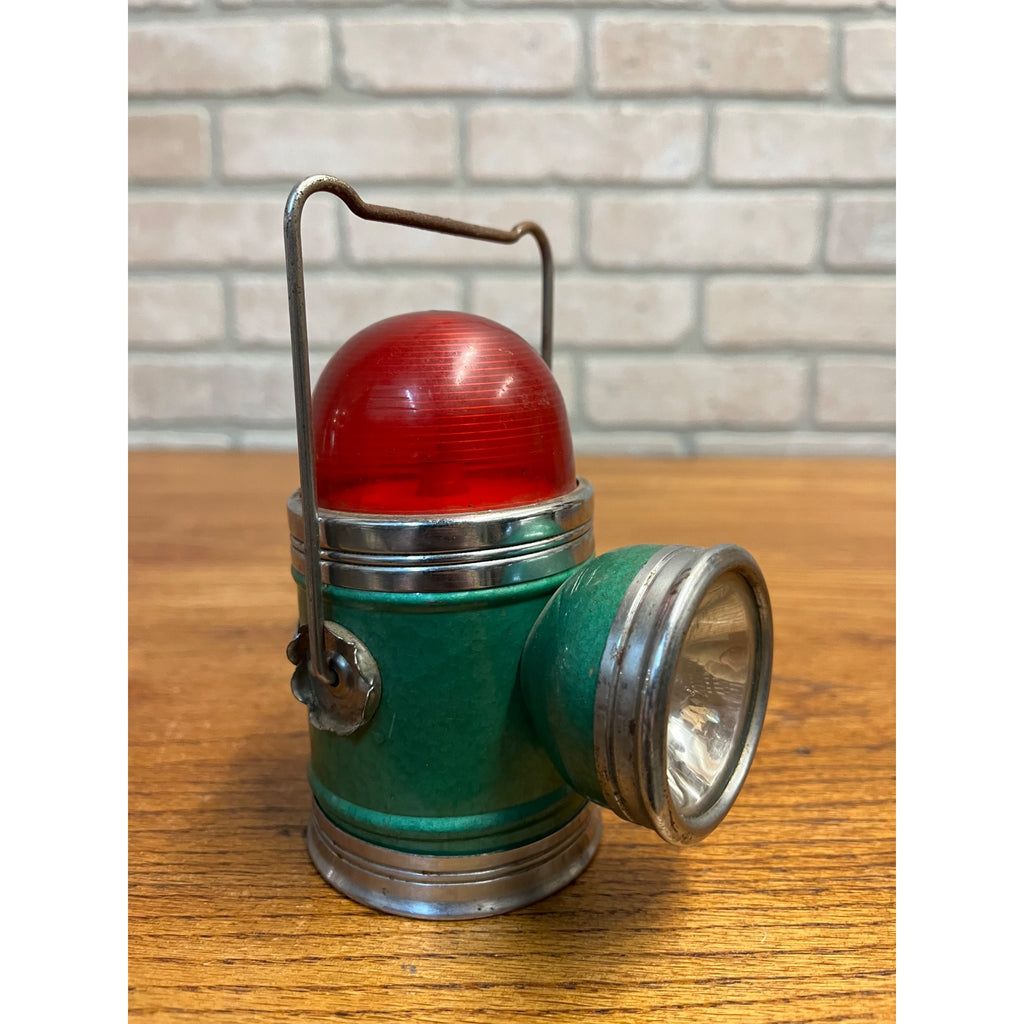 Vintage 1960s Handheld DIAMOND Flashlight Lantern Camping Small 4.5" Light