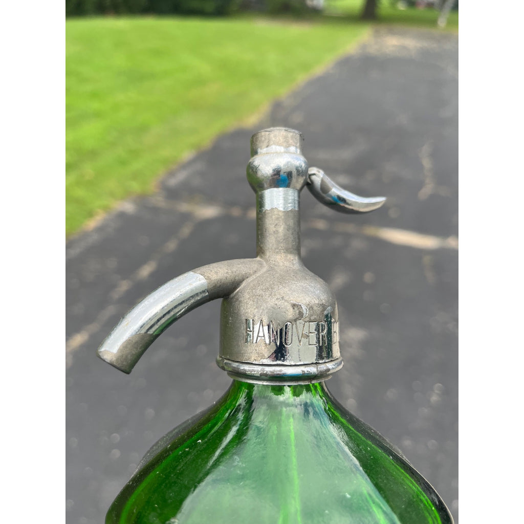 Vintage Emerald Green Glass Seltzer Bottle Whistle Bottling CO. Milwaukee, Wis. 28 Oz Size WI