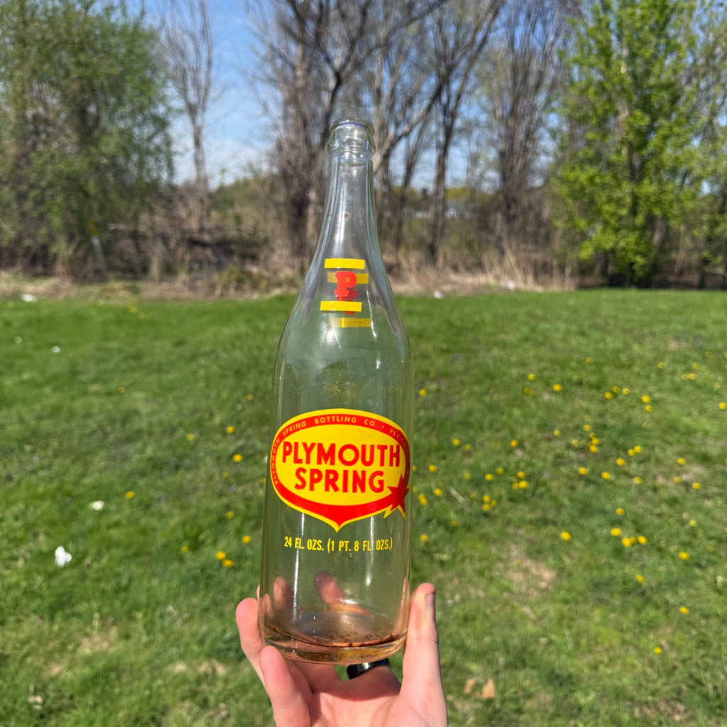 Plymouth Spring Vintage ACL 24 oz Soda Pop Bottle Plymouth Wisconsin 1970s