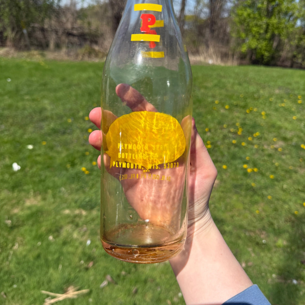 Plymouth Spring Vintage ACL 24 oz Soda Pop Bottle Plymouth Wisconsin 1970s