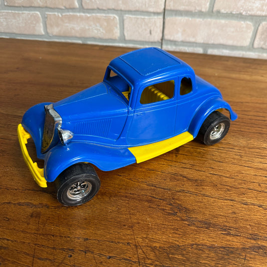 Durant Plastics 1934 Ford Victoria Vintage Plastic Car Toy Rare Color Combo.