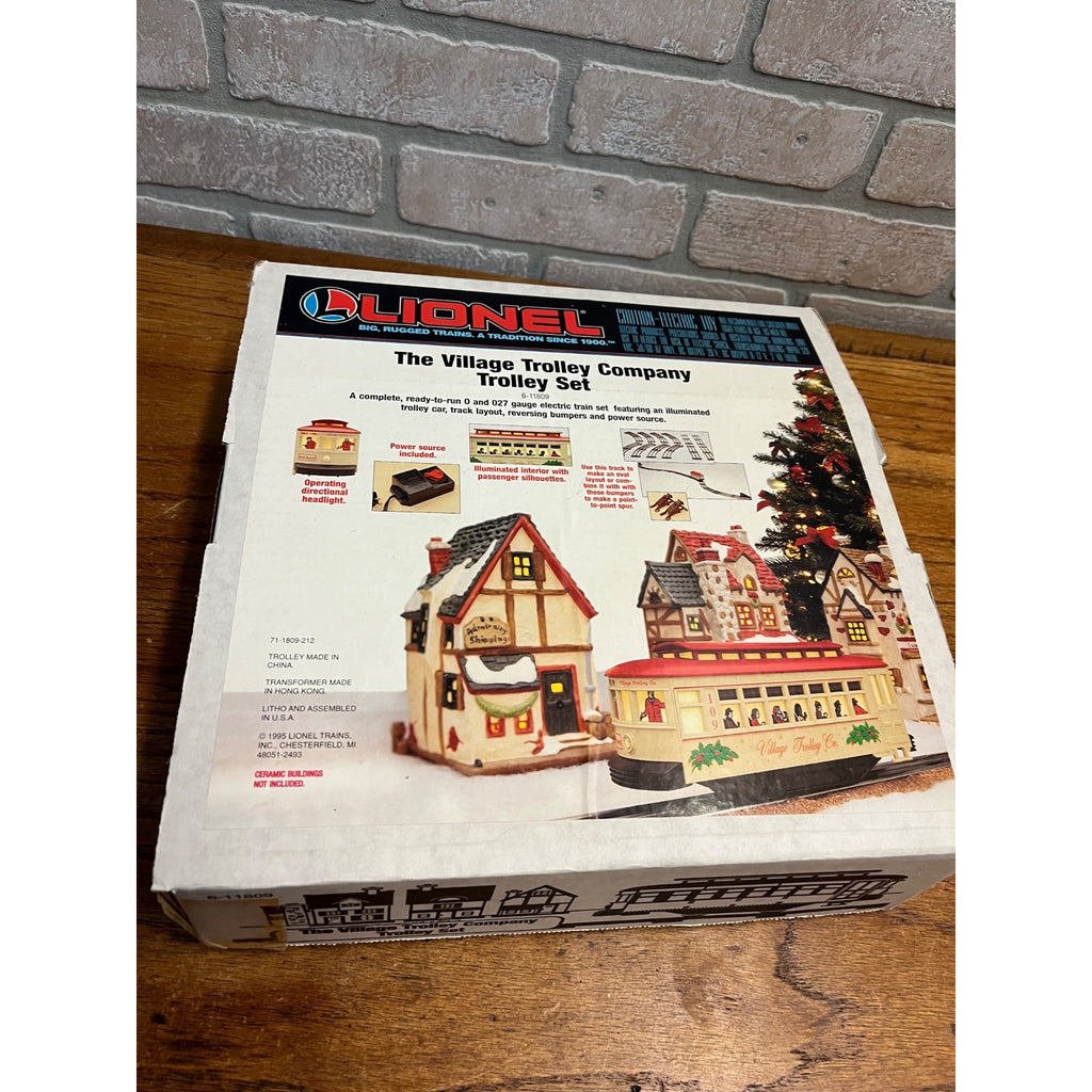 Lionel 6-11809 Christmas Village Motorized Trolley Set Train O-27 Gauge Track