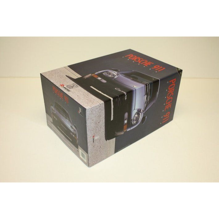 New In Box Porsche 911 Carrera 1/8 Scale Model Kit Rivarossi, Pocher - Black