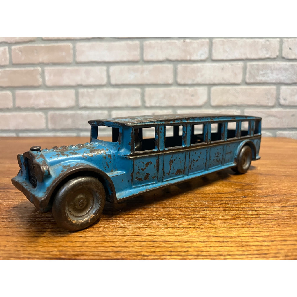Antique 1920s Arcade Fageol Safety Coach Bus Blue Arcade Cast Iron 12.5" Driver