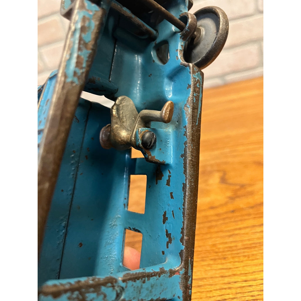 Antique 1920s Arcade Fageol Safety Coach Bus Blue Arcade Cast Iron 12.5" Driver