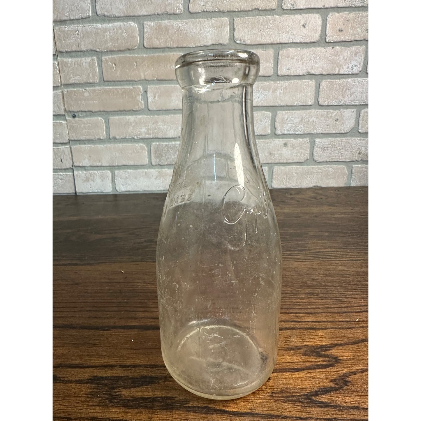 Vintage Gridley Dairy One Quart Glass Milk Bottle Milwaukee Wisconsin