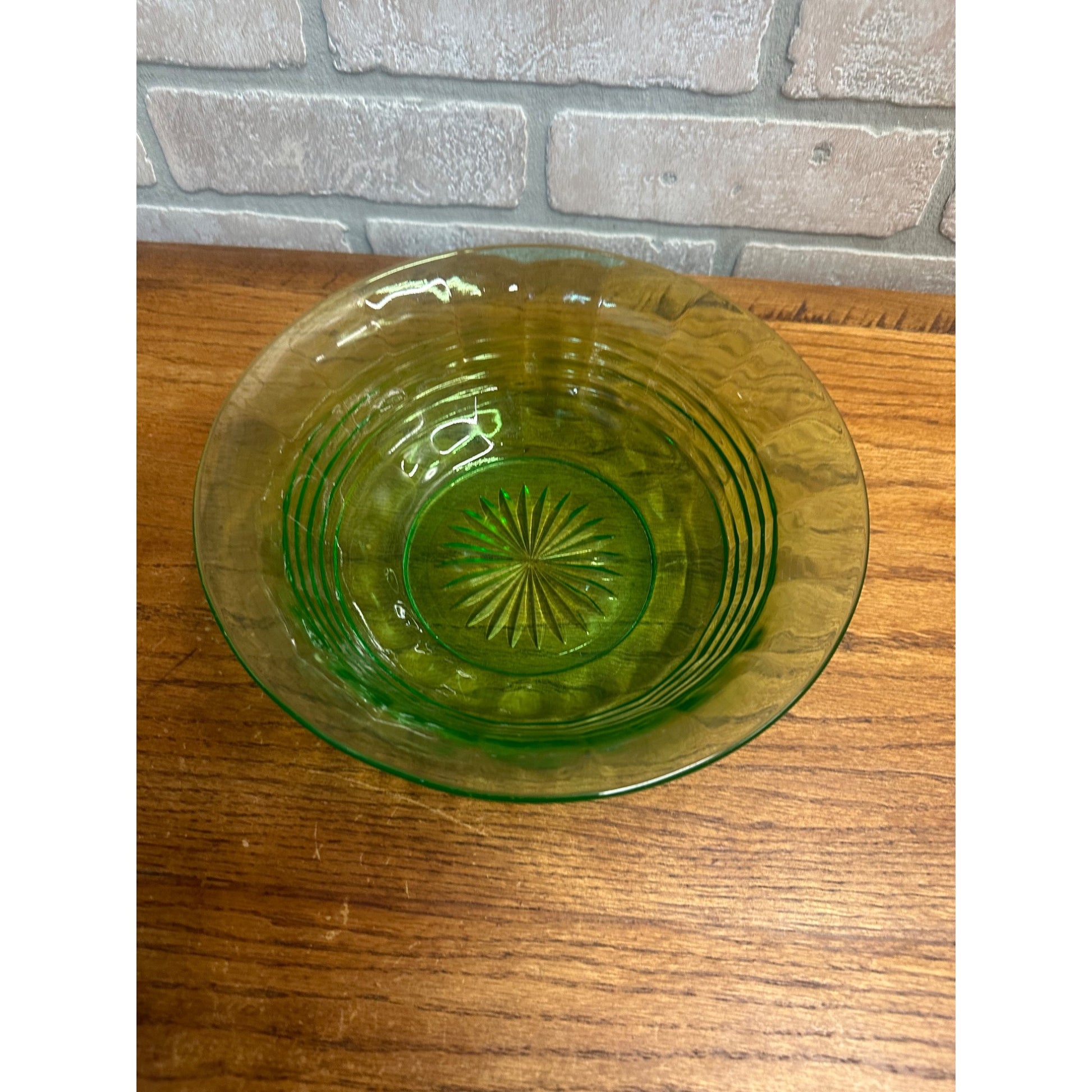 Vintage Anchor Hocking 9" Fruit Bowl Circle Green Uranium Vaseline