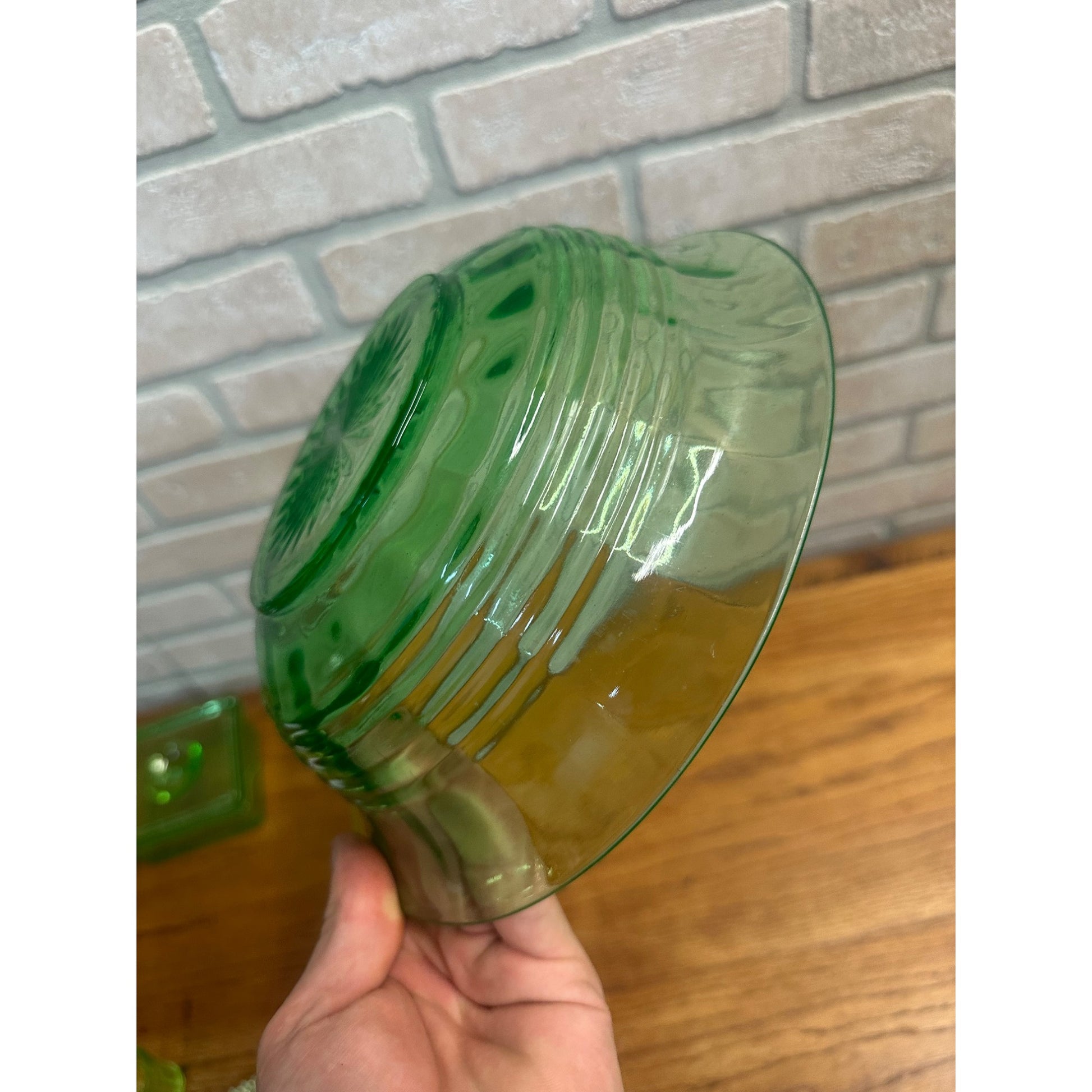 Vintage Anchor Hocking 9" Fruit Bowl Circle Green Uranium Vaseline