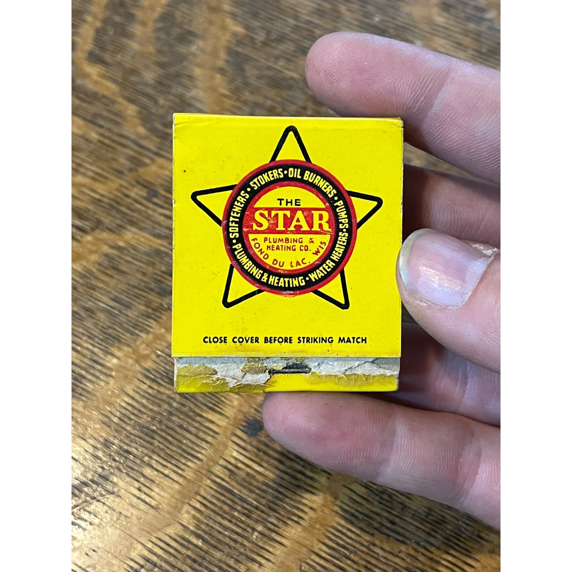 Vintage Matchbook Advertising - The Star Plumbing and Heating Co. - Fond Du Lac, Wis.