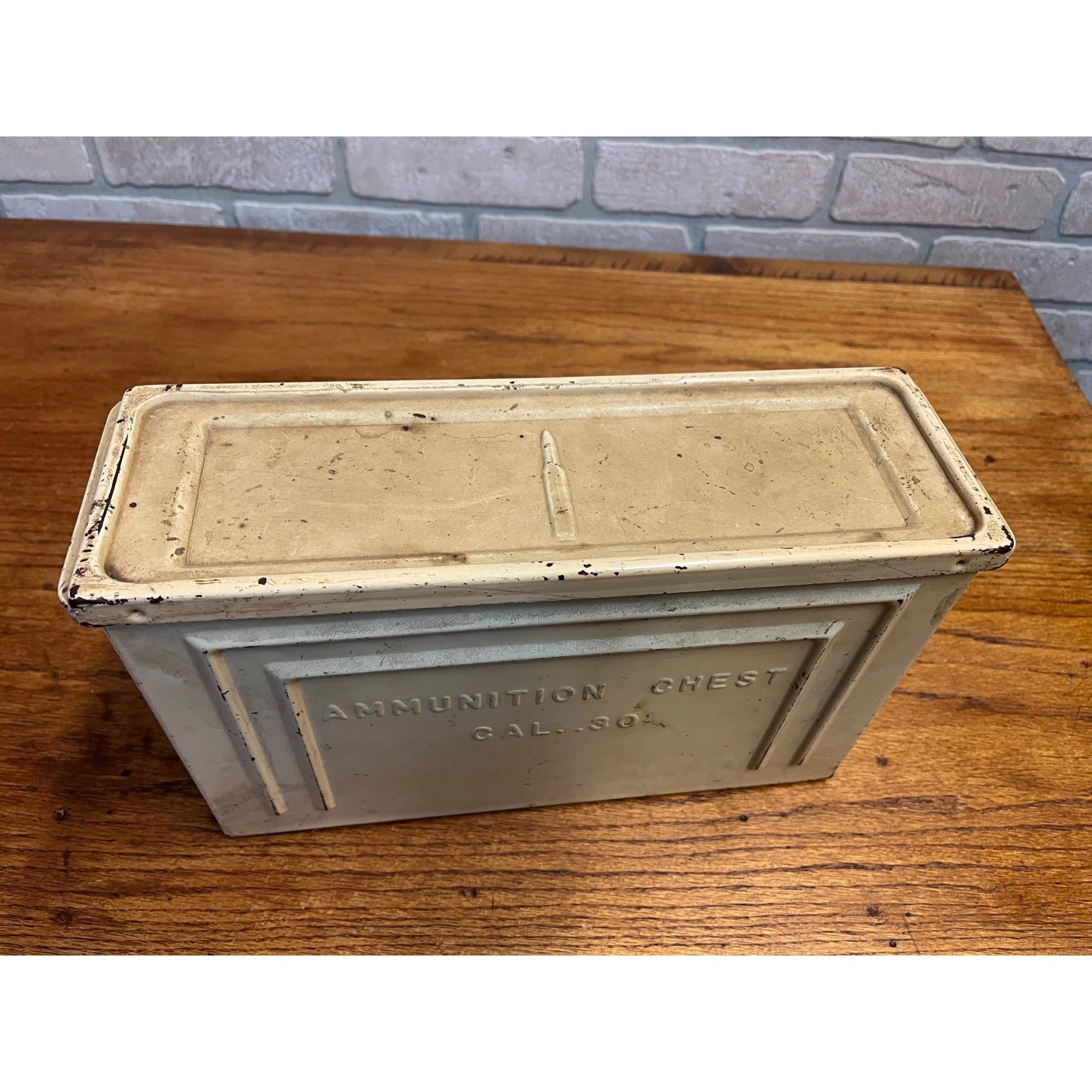Vintage WWII 30 Cal Ammo Box Chest US Flaming Bomb Early T4E1 Armored Vehicle