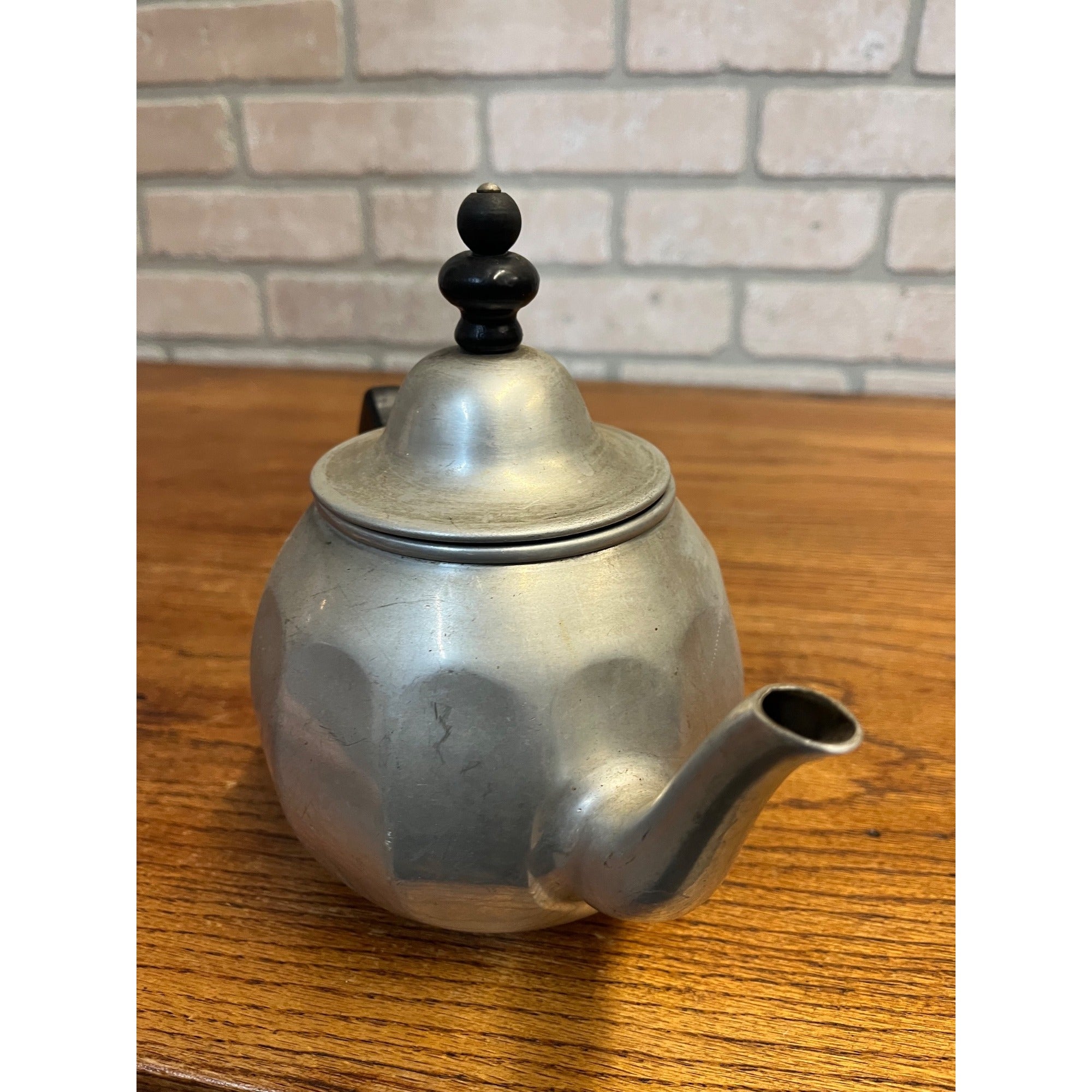 Vintage 1940s Signet Aluminum Teapot - Wood Handle & Leaf Strainer Kitchen Retro