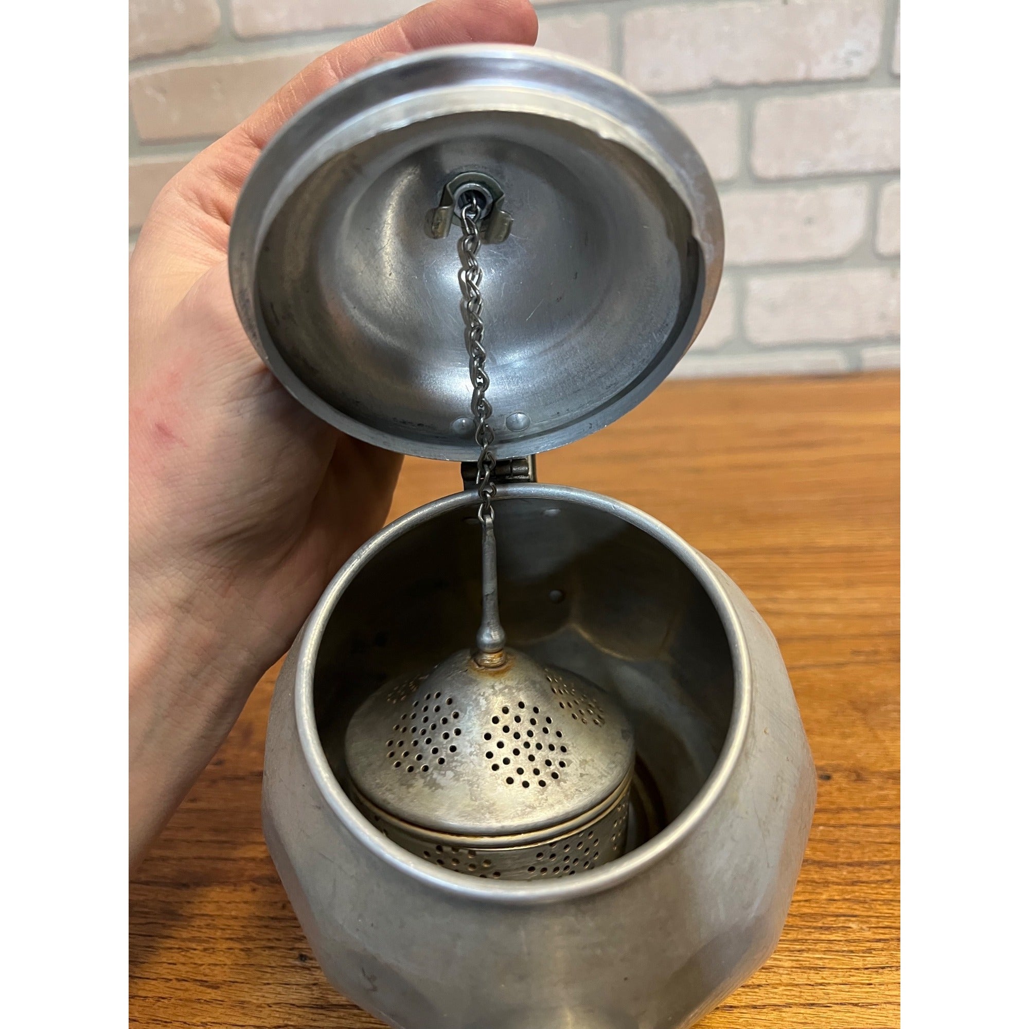 Vintage 1940s Signet Aluminum Teapot - Wood Handle & Leaf Strainer Kitchen Retro