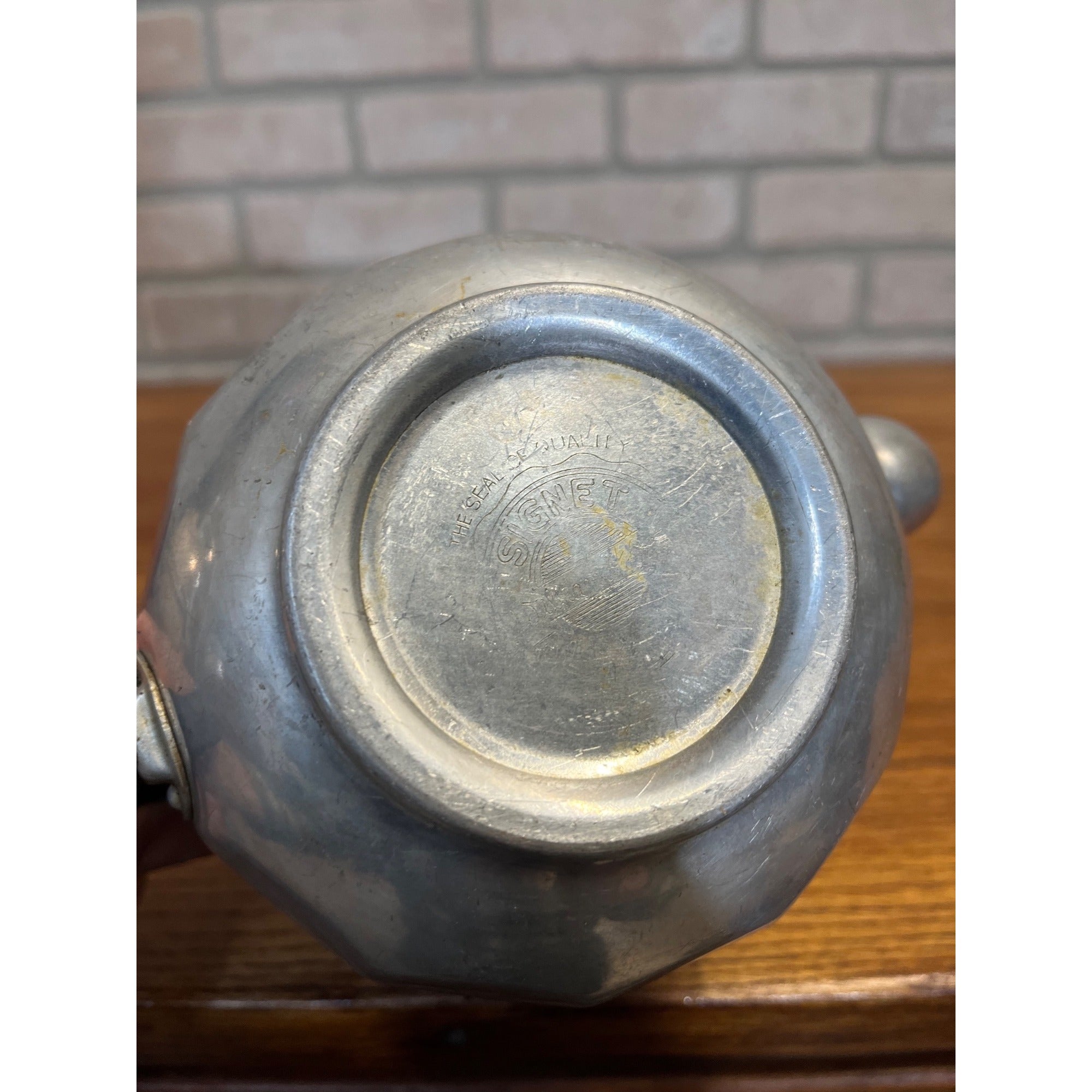 Vintage 1940s Signet Aluminum Teapot - Wood Handle & Leaf Strainer Kitchen Retro