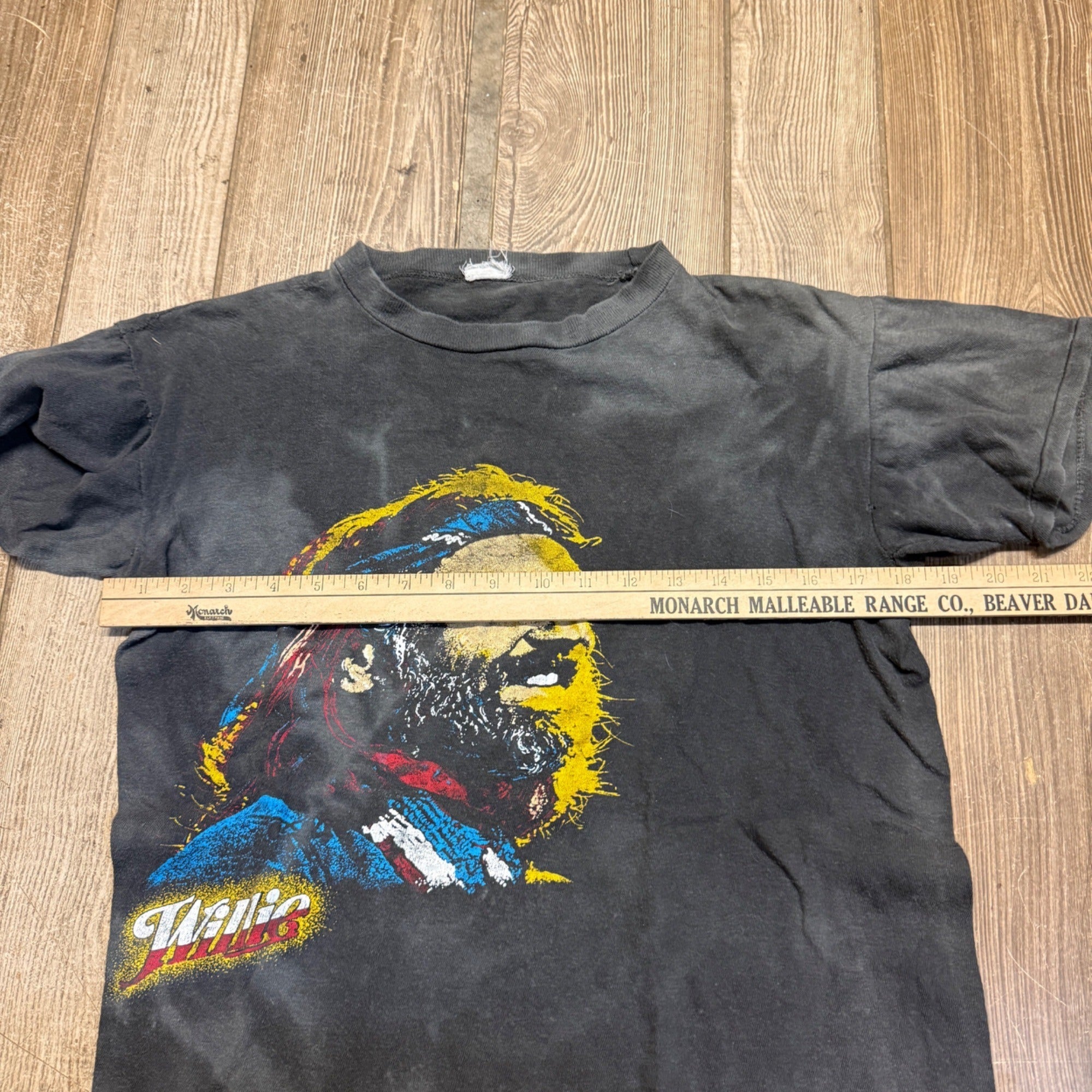 VTG 80s WILLIE NELSON Music Tour T-SHIRT SZ Small SINGLE STITCH 1980s Band Tee