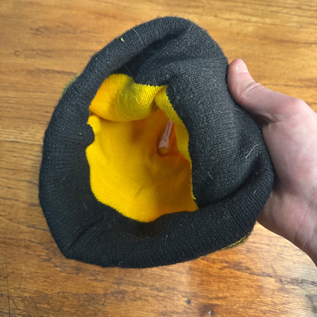 Vintage Milwaukee Milk Producers Winter Cap Hat Pom Pom Black Wisconsin Dairy Farming